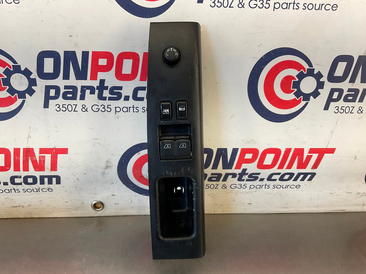 2004 Nissan 350Z Driver Left Master Door Lock Window Switches 80961 OEM 14BEQEA - On Point Parts Inc