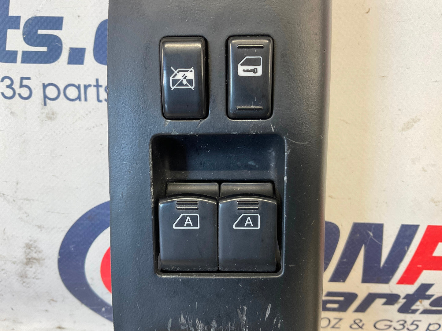 2004 Nissan 350Z Driver Left Master Door Lock Window Switches 80961 OEM 14BEQEA - On Point Parts Inc