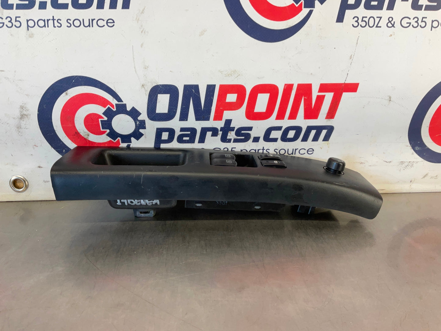 2004 Nissan 350Z Driver Left Master Door Lock Window Switches 80961 OEM 14BEQEA - On Point Parts Inc