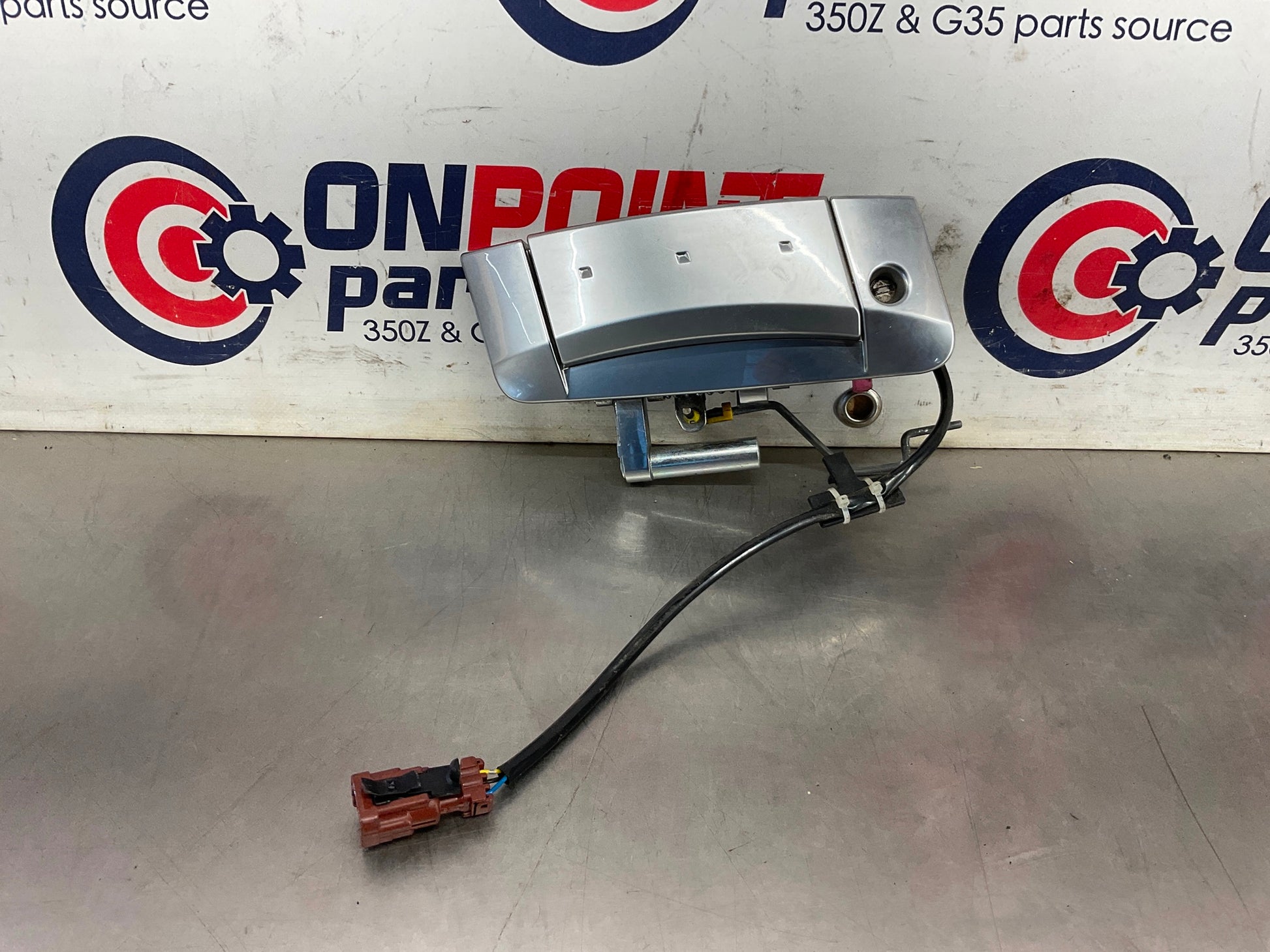 2004 Nissan 350Z Driver Left Exterior Door Handle OEM 14BEQEA - On Point Parts Inc