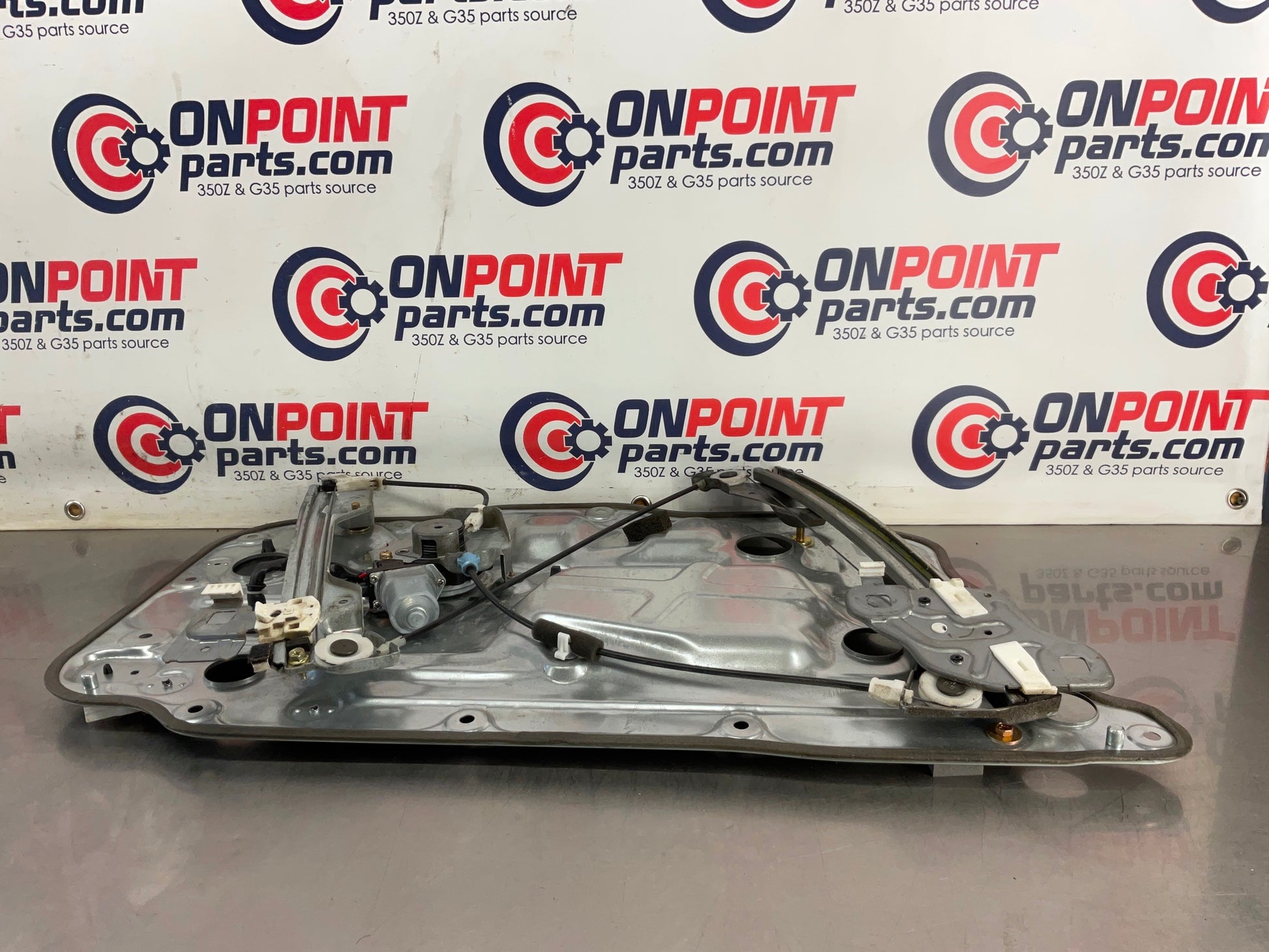 2004 Nissan 350Z Passenger Right Window Regulator Motor Assembly OEM 14BEQE3 - On Point Parts Inc