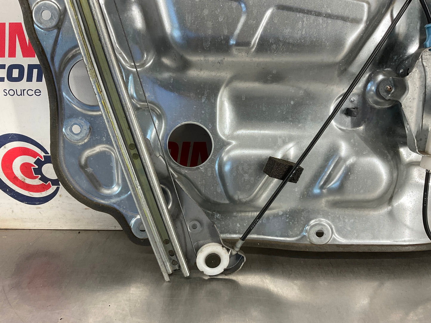 2004 Nissan 350Z Passenger Right Window Regulator Motor Assembly OEM 14BEQE3 - On Point Parts Inc