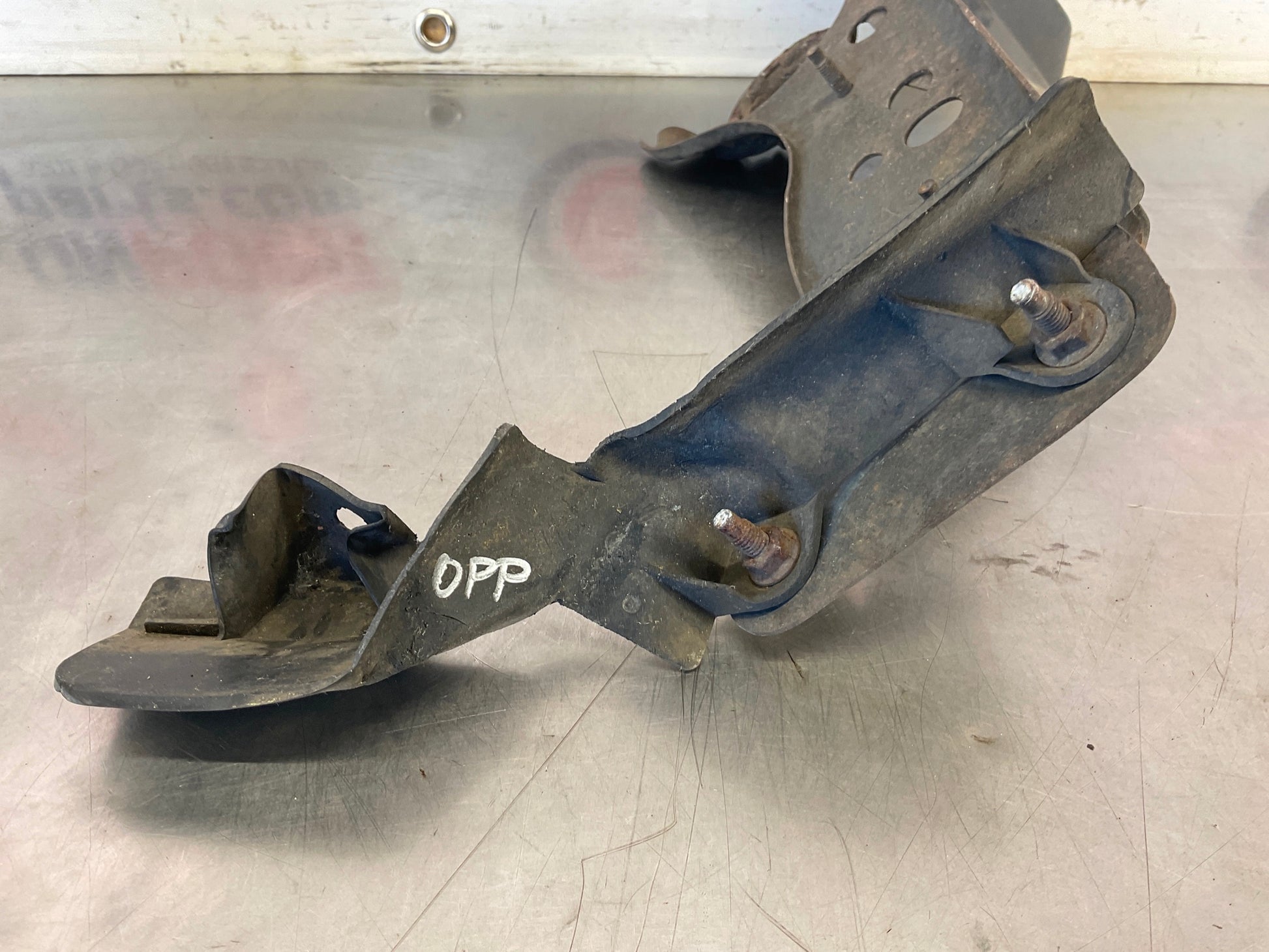 2008 Infiniti G35 Driver Left Rear Quarter Panel Deflector Bracket OEM 13BC4EG - On Point Parts Inc