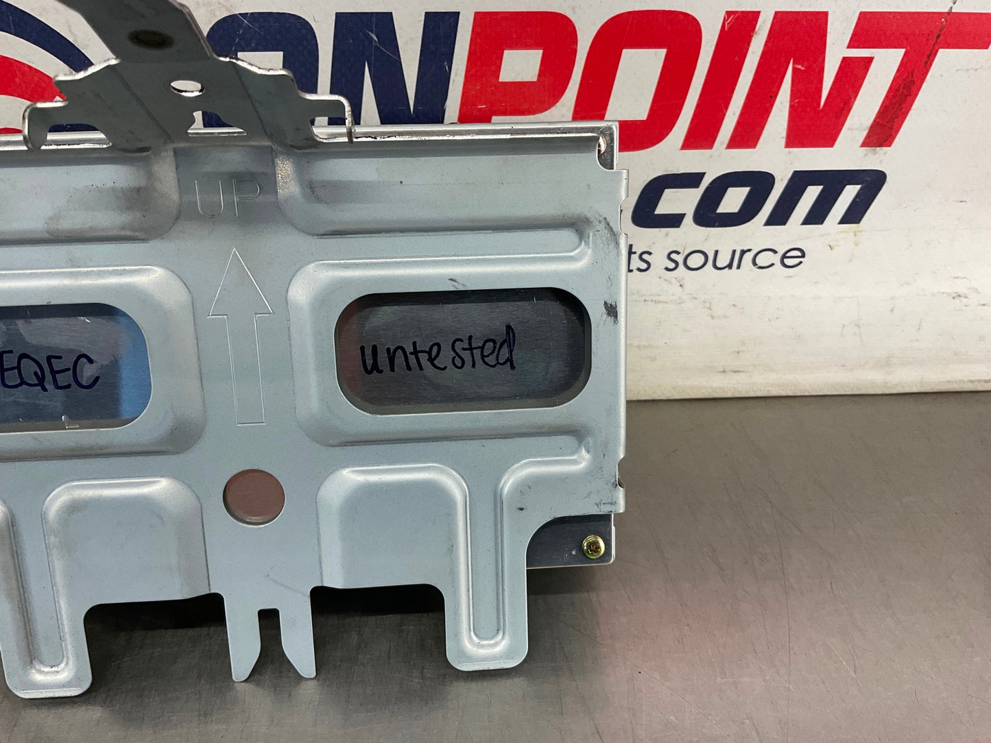 2004 Nissan 350Z Radio Navigation Display Screen 28090 UNTESTED OEM 14BEQEC - On Point Parts Inc