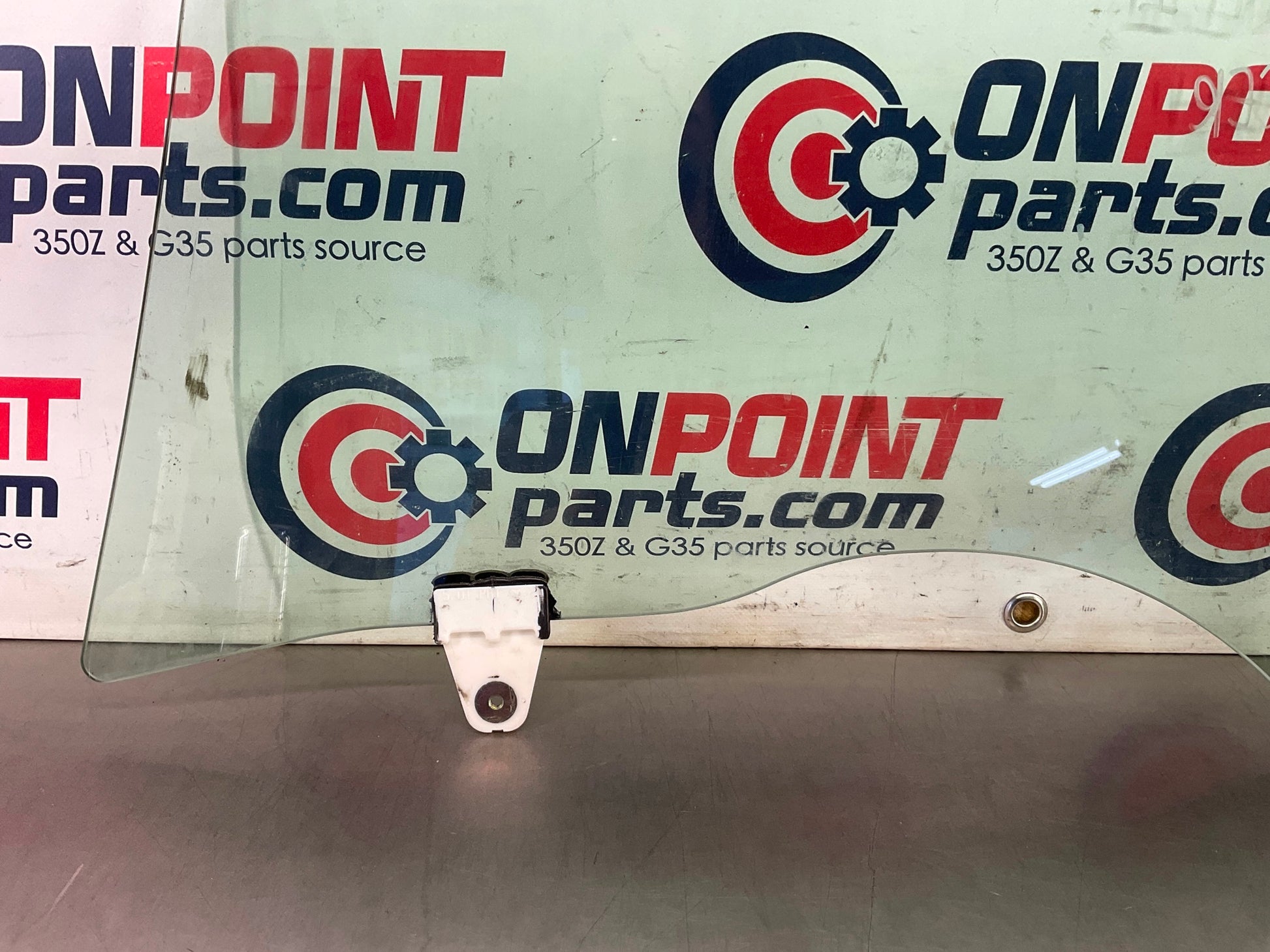 2004 Nissan 350Z Convertible Passenger Right Door Window Glass OEM 14BEQE1 - On Point Parts Inc