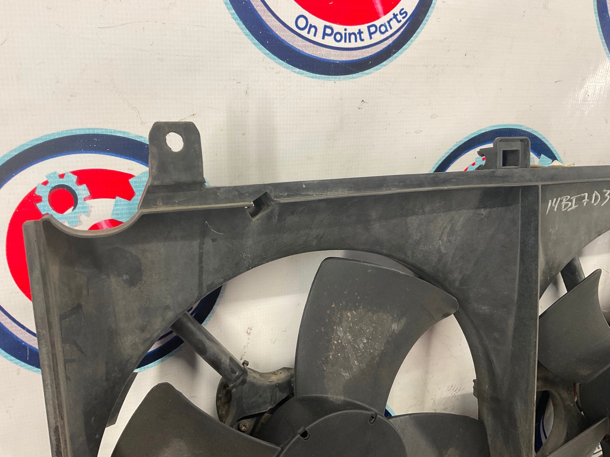 2005 Infiniti G35 Radiator Cooling Fans OEM 14BI7D3 - On Point Parts Inc