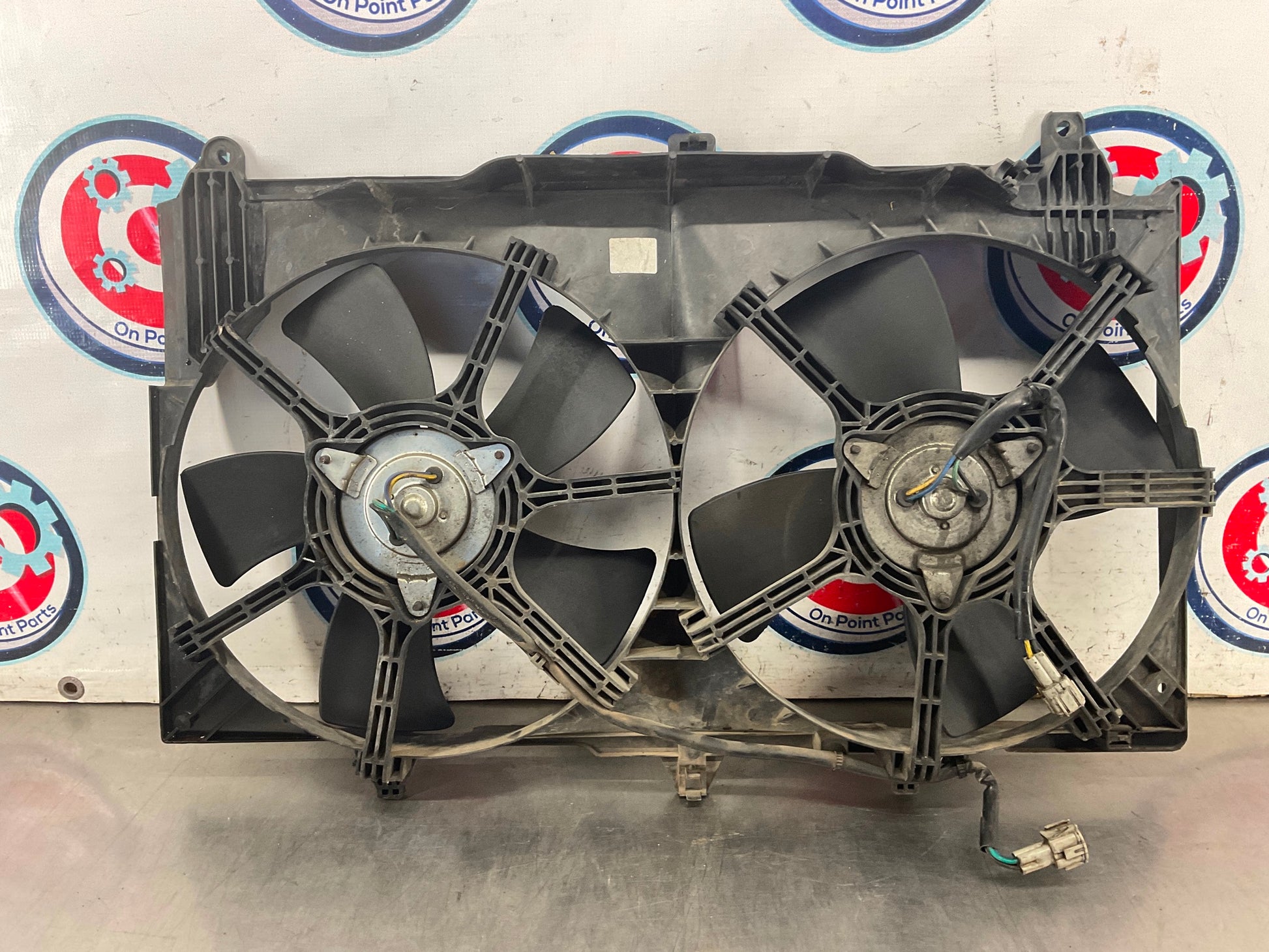 2005 Infiniti G35 Radiator Cooling Fans OEM 14BI7D3 - On Point Parts Inc