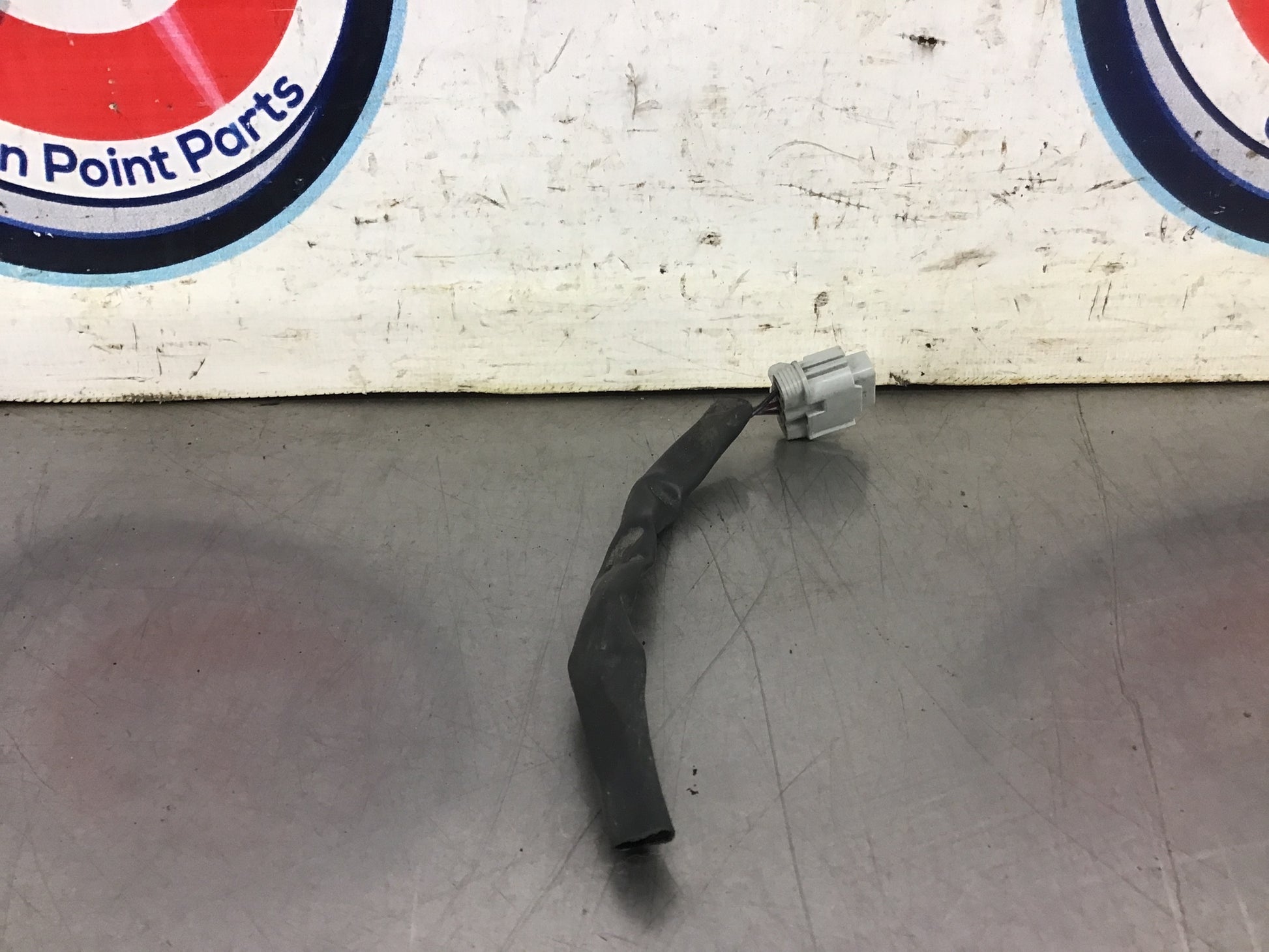 2006 Nissan 350Z Passenger Right Tail Light Pig Tail OEM 0BKBCE - On Point Parts Inc