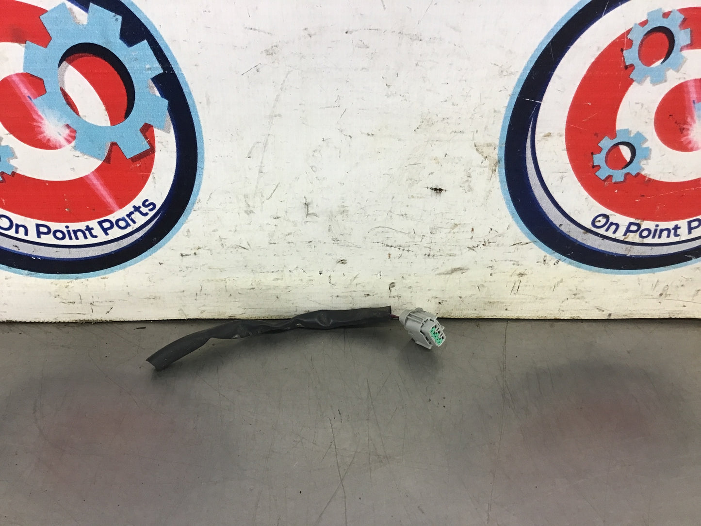 2006 Nissan 350Z Passenger Right Tail Light Pig Tail OEM 0BKBCE - On Point Parts Inc