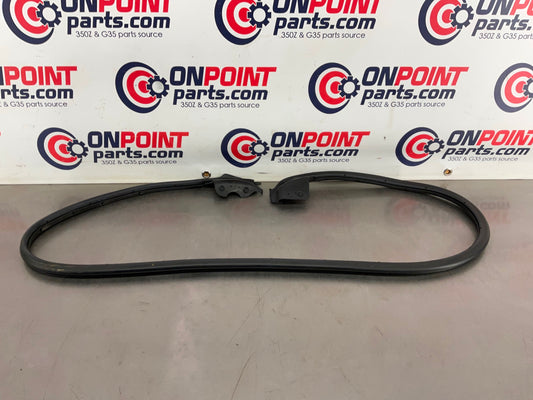 2010 Nissan 370Z Passenger Right Lower Door Seal Weatherstrip 80830 OEM 24BBBDE - On Point Parts Inc