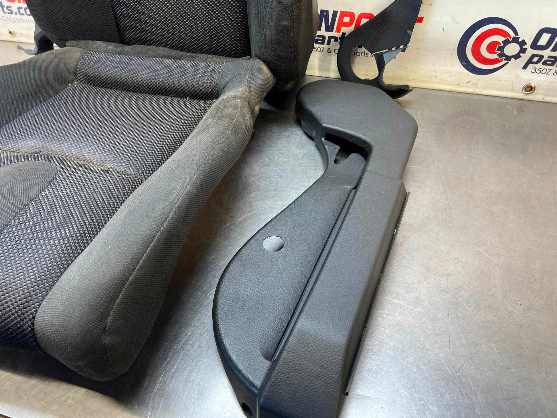 2003 Nissan 350Z Driver Left Cloth Seat Cushions Headrest and Trim OEM 24BL7D9 - On Point Parts Inc