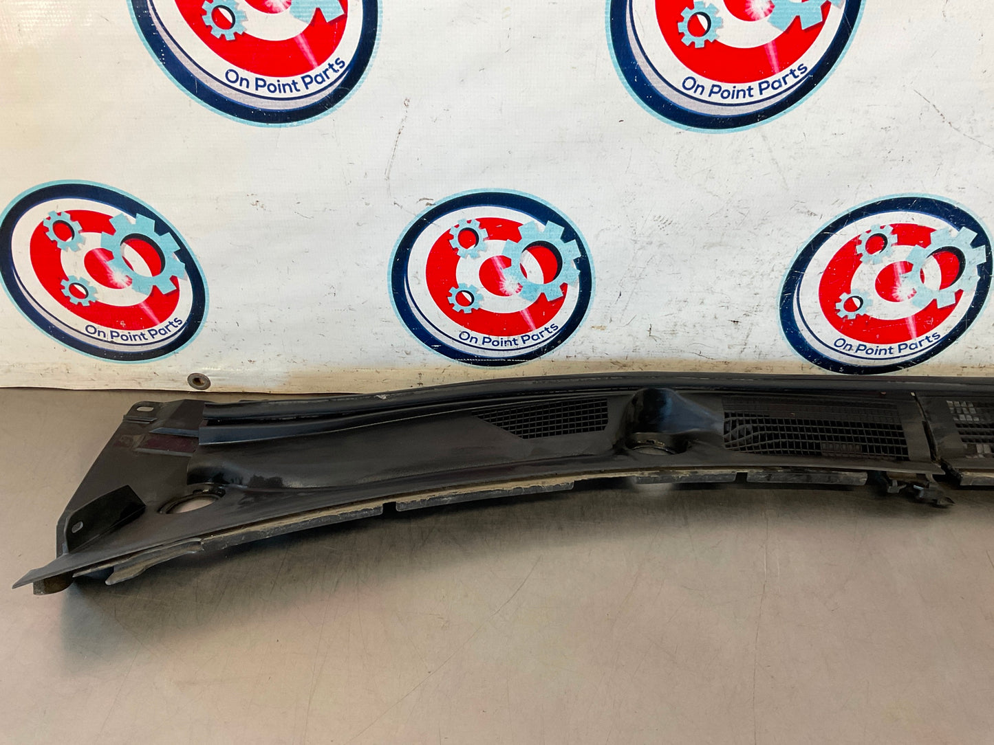 2008 Infiniti G37 Windshield Cowl Assembly OEM 13BI0D3 - On Point Parts Inc