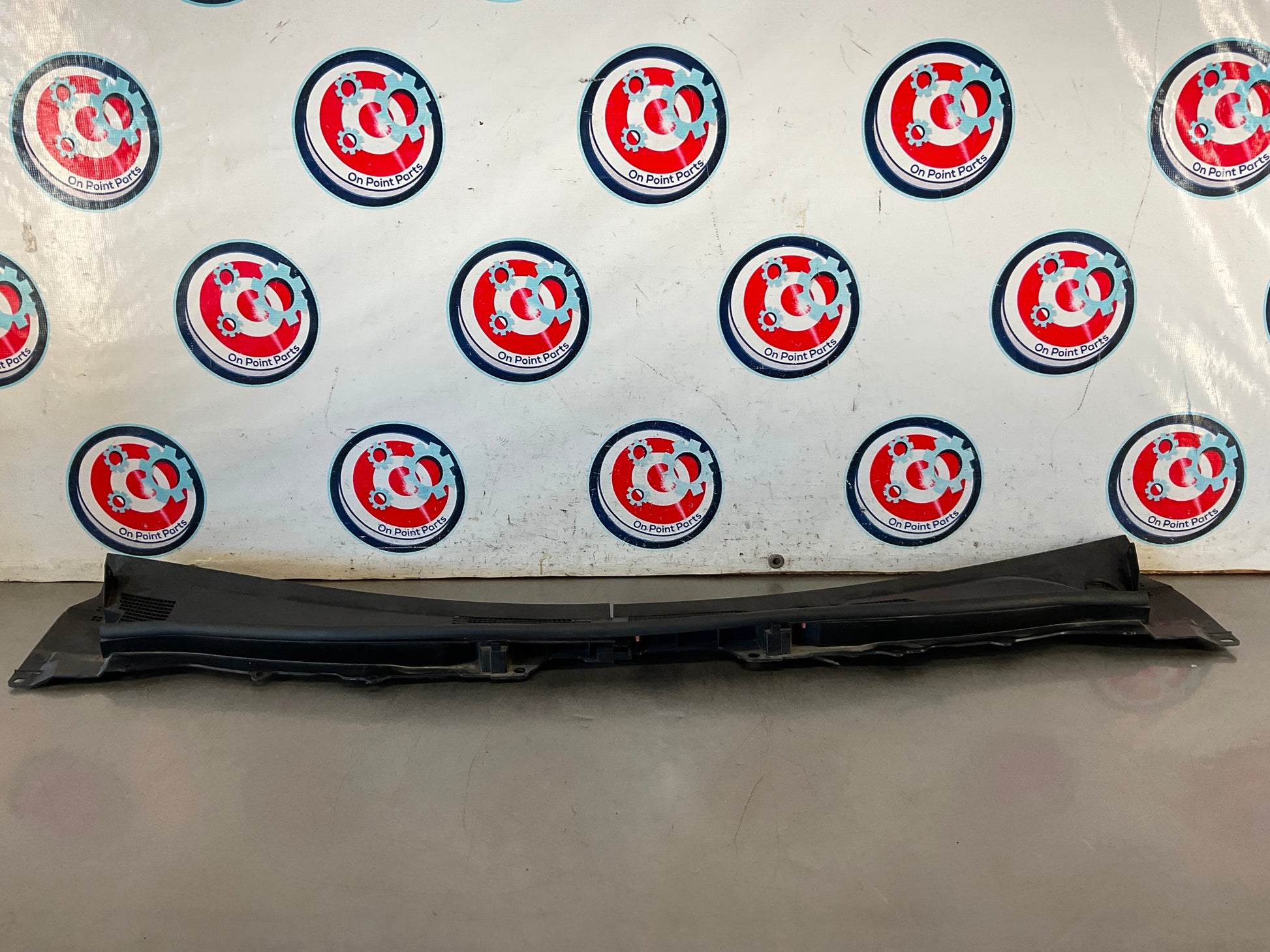 2008 Infiniti G37 Windshield Cowl Assembly OEM 13BI0D3 - On Point Parts Inc