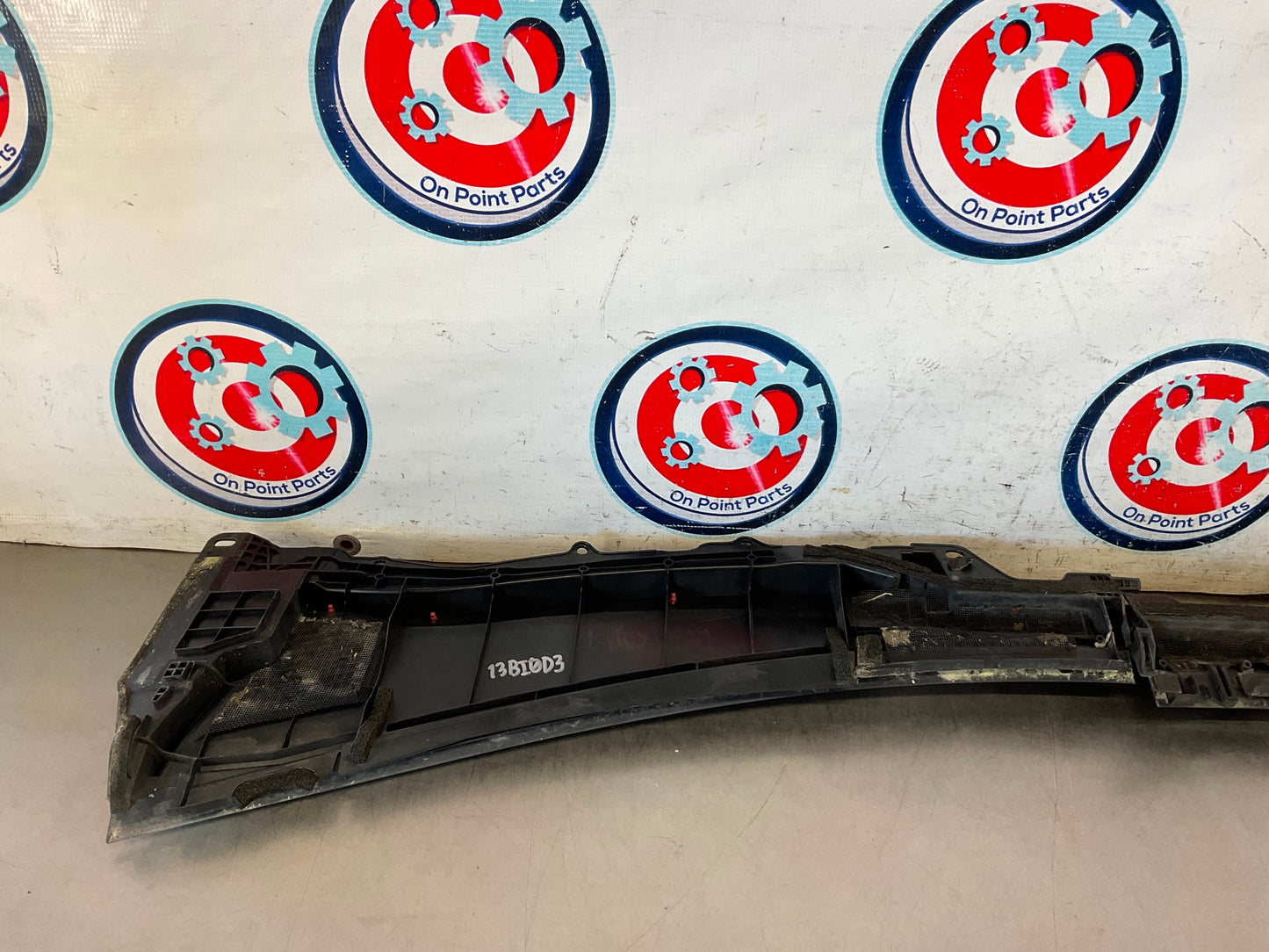 2008 Infiniti G37 Windshield Cowl Assembly OEM 13BI0D3 - On Point Parts Inc