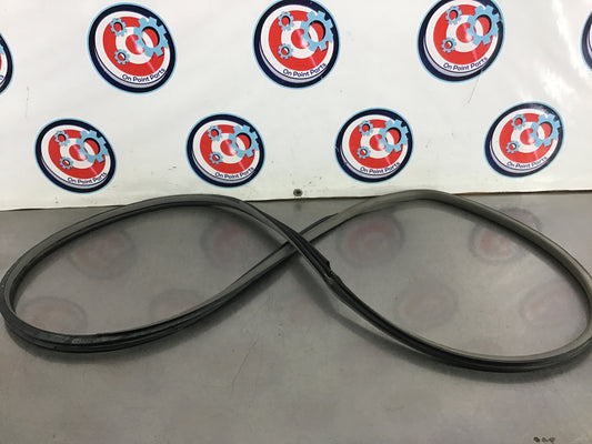 2006 Nissan 350Z Passenger Right Door Seal OEM 12BEKCE - On Point Parts Inc