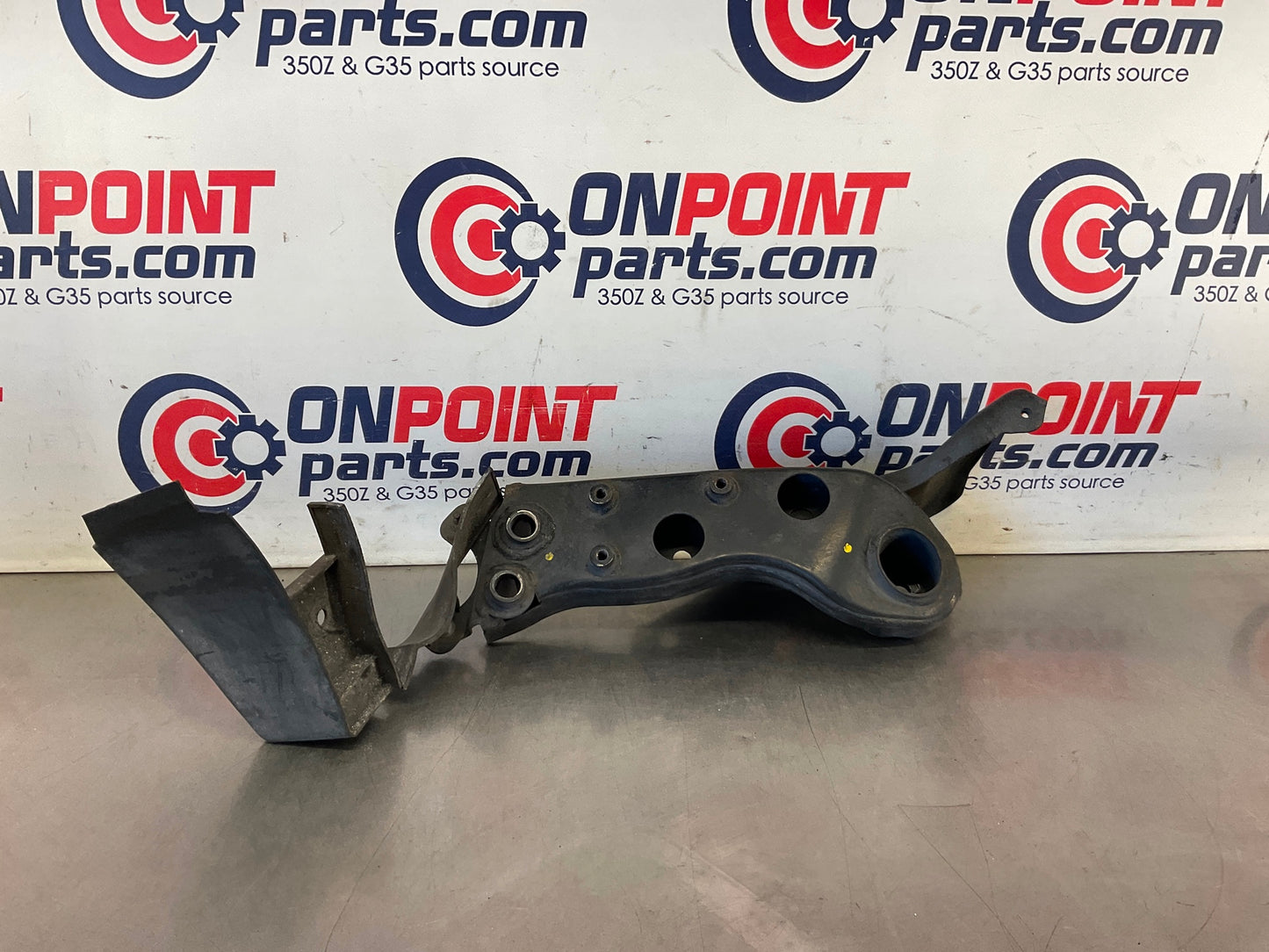 2012 Nissan 370Z Passenger Right Rear Suspension Stay Brace Bracket OEM 24BDMEK - On Point Parts Inc