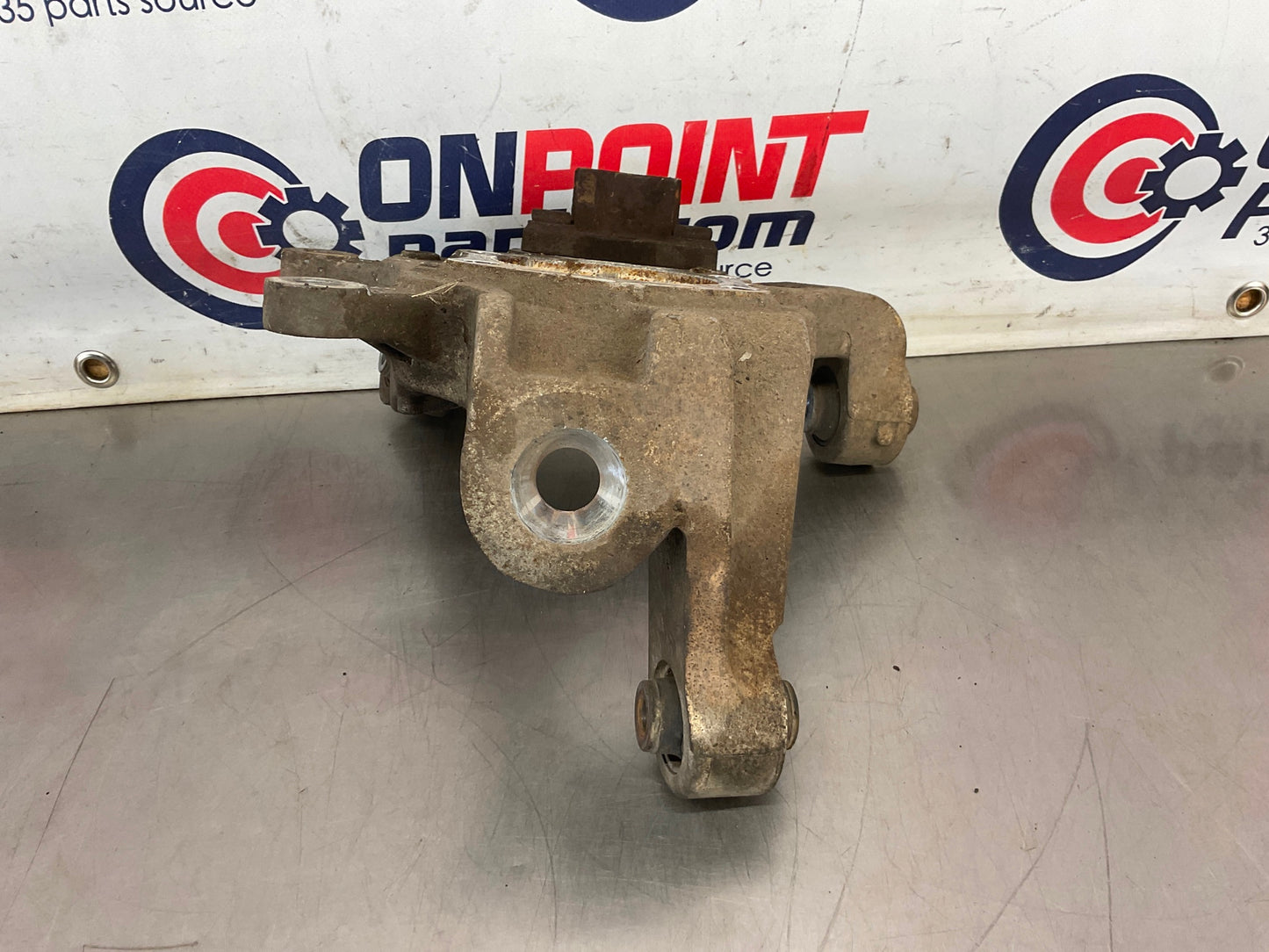 2004 Infiniti G35 Passenger Rear Suspension Knuckle Axle Housing OEM 15BE4EK - On Point Parts Inc