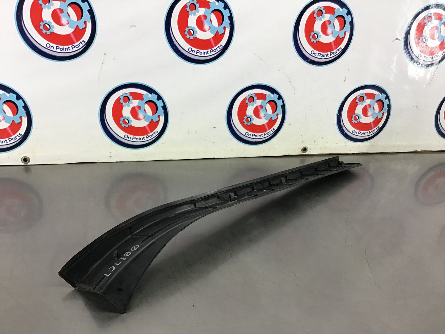 2005 Nissan 350Z Passenger Right Door Threshold Kick Plate Trim OEM 12BI7C7 - On Point Parts Inc