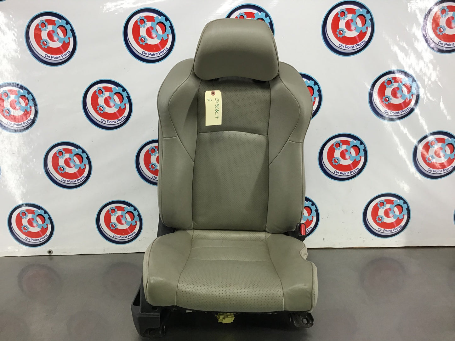 2005 Nissan 350Z Passenger Right Front Convertible Powered Seat OEM 14BCBC9 - On Point Parts Inc