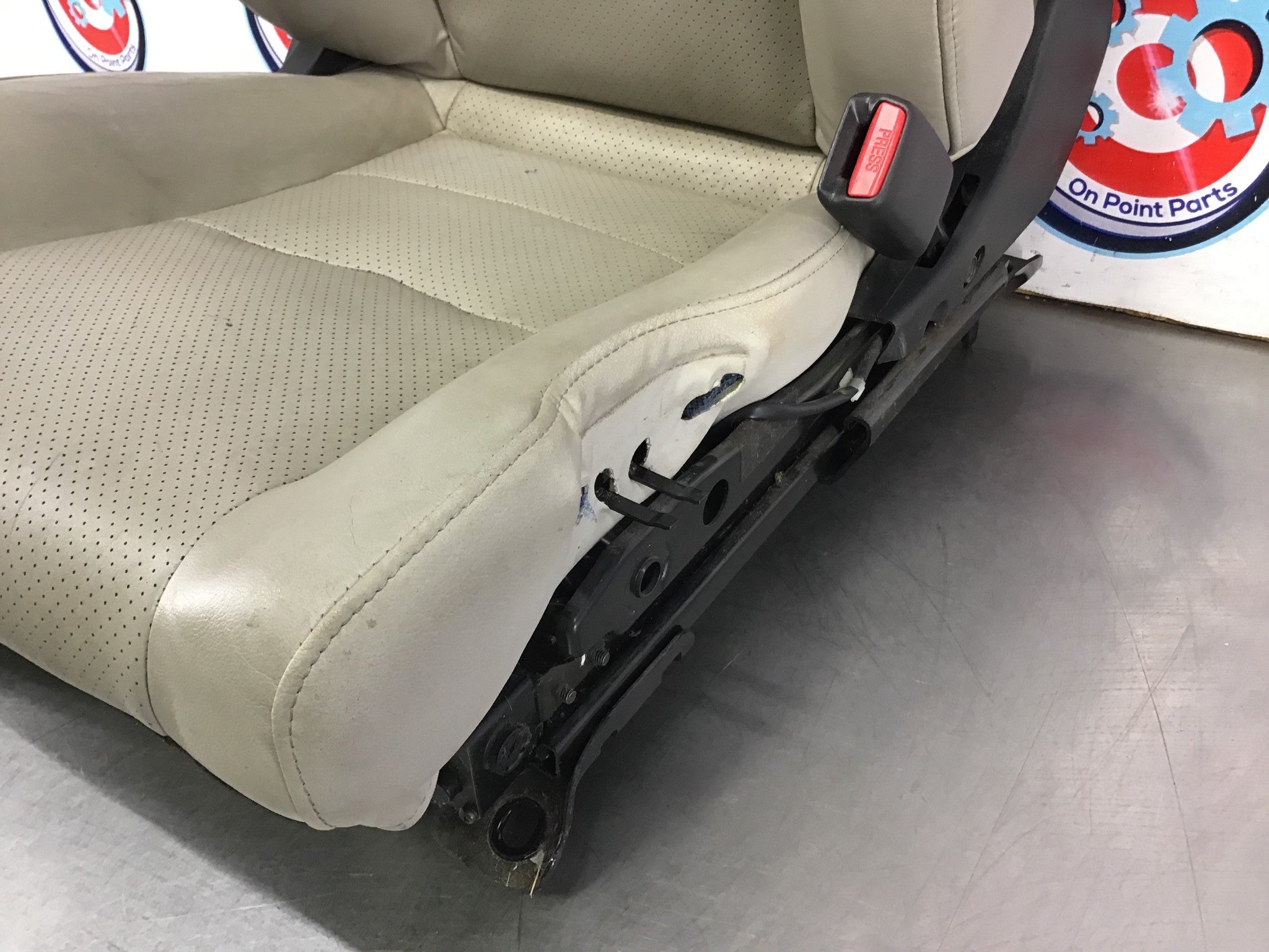 2005 Nissan 350Z Passenger Right Front Convertible Powered Seat