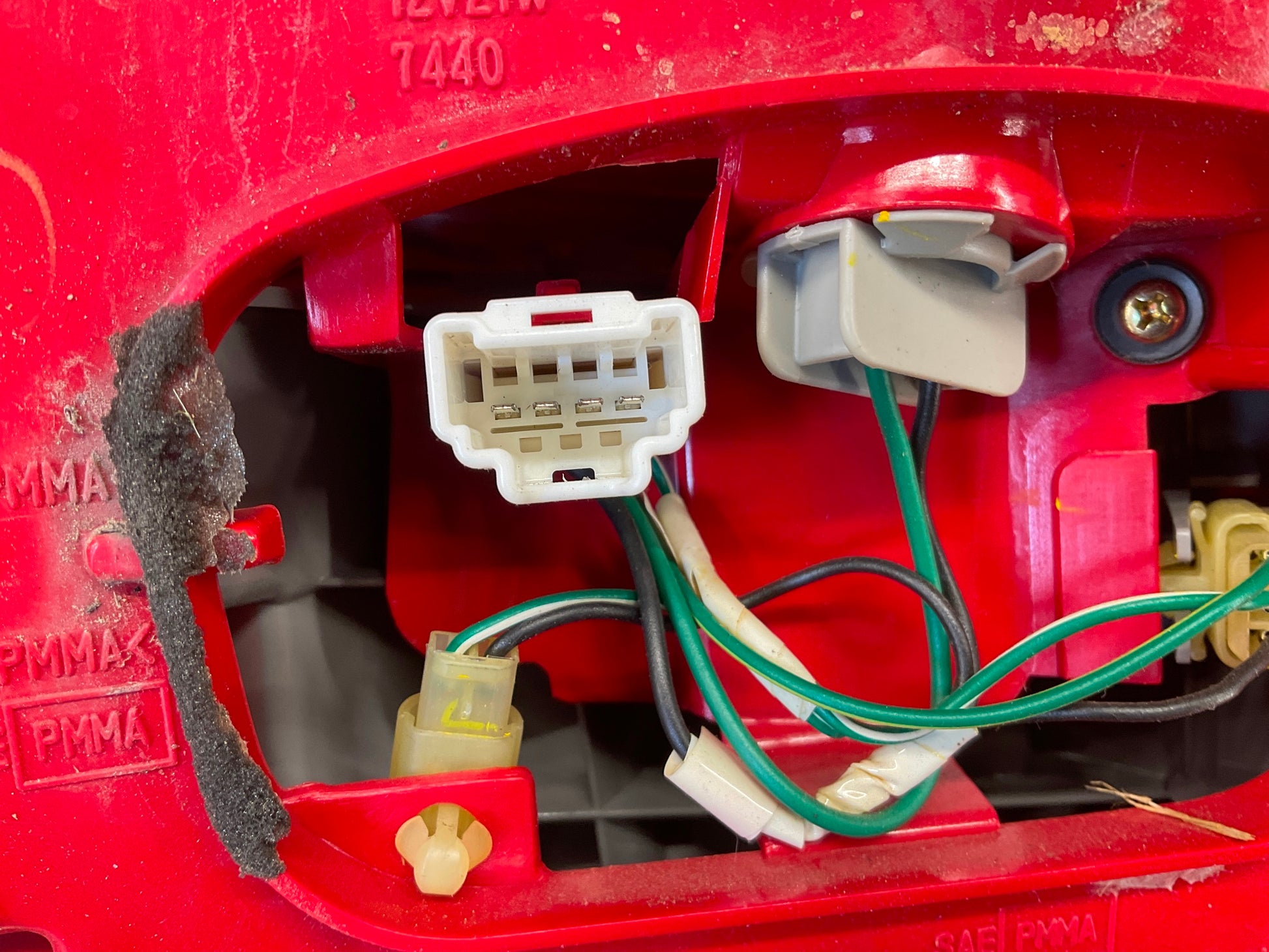 2004 Infiniti G35 Sedan Passenger Right Tail Light Assembly A OEM 15BE4E2 - On Point Parts Inc