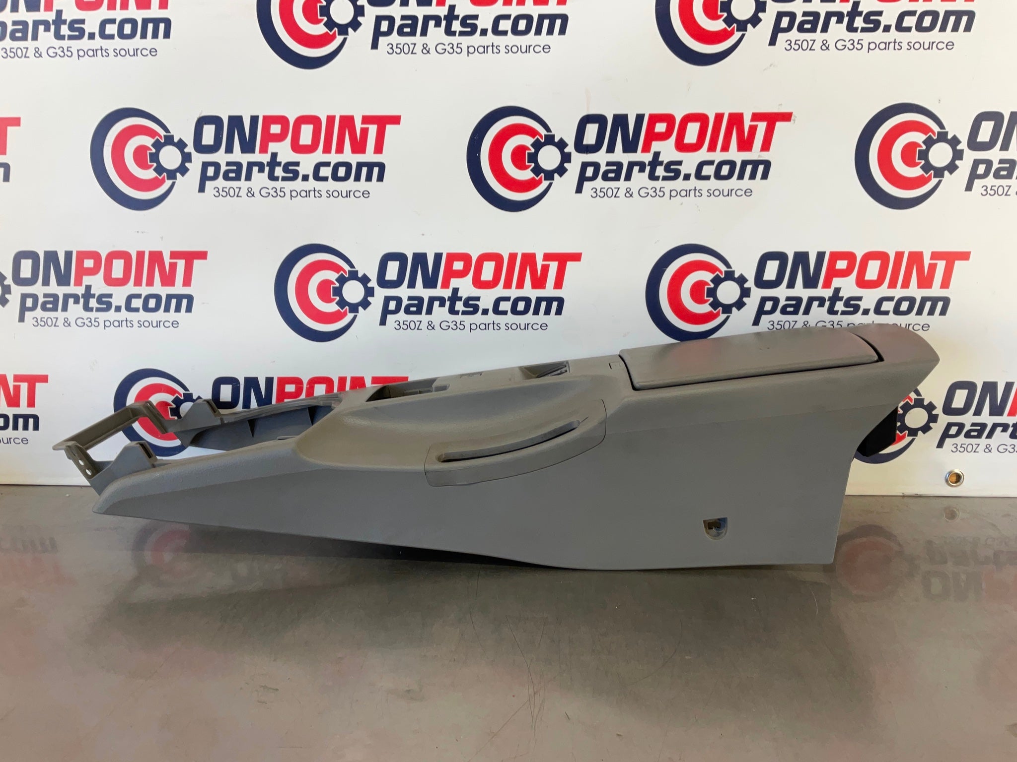 03-06 Nissan 350Z Automatic Center Console with Switches