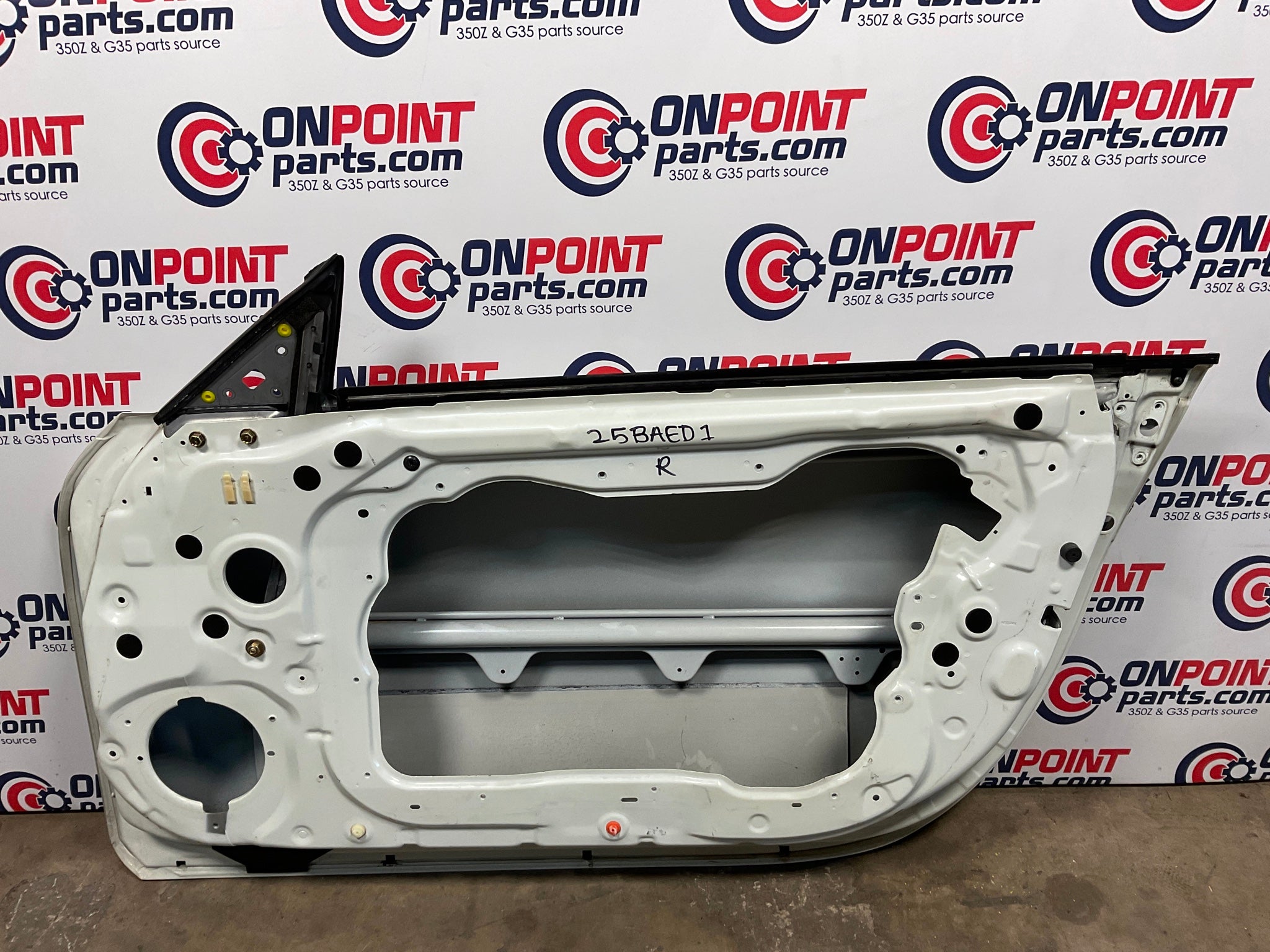 2005 Nissan 350Z Passenger Right Door Shell OEM 25BAED1 – On Point