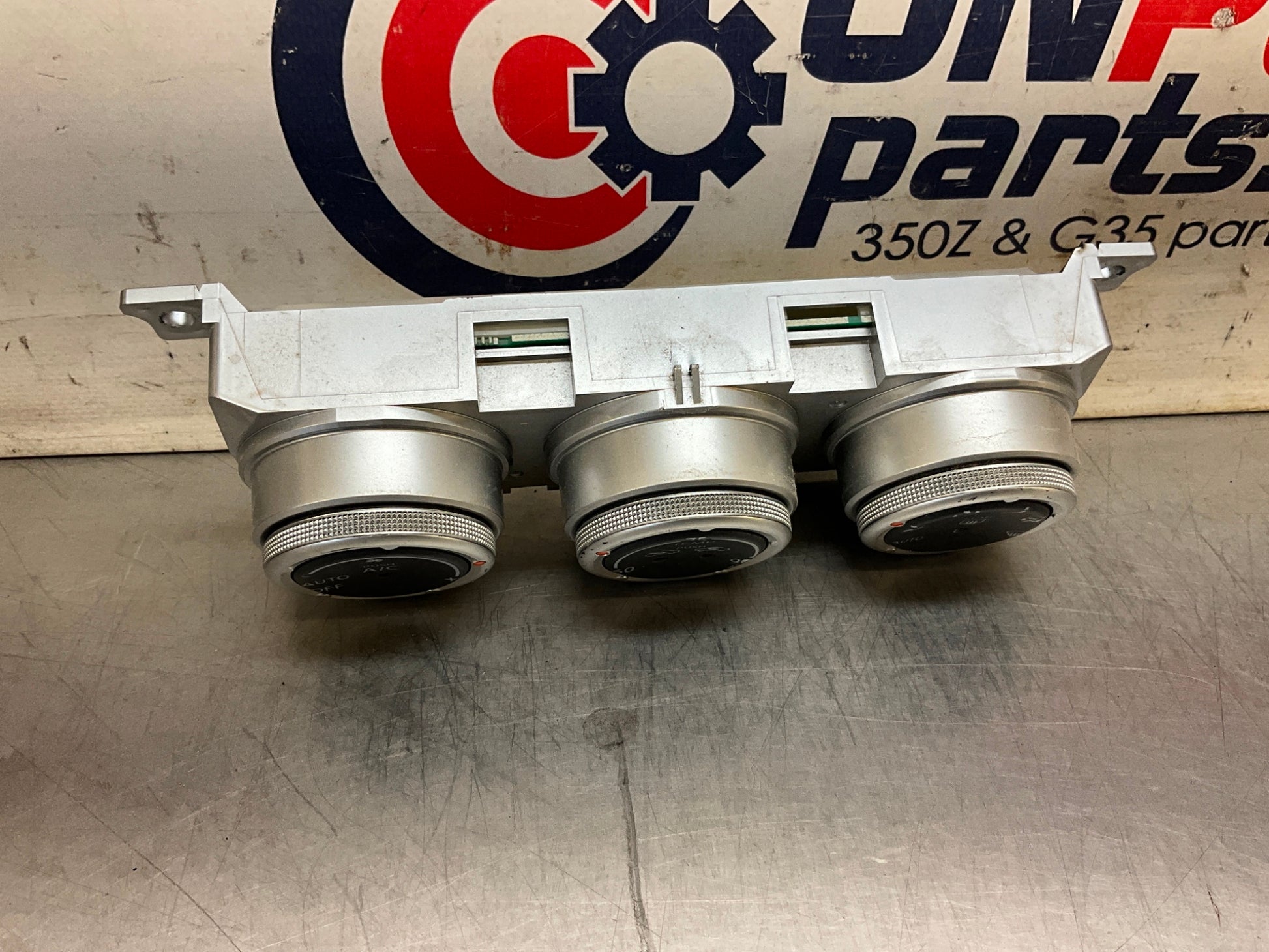 2014 Nissan 370Z Center Dash AC Climate Controls OEM 23BDSDC - On Point Parts Inc