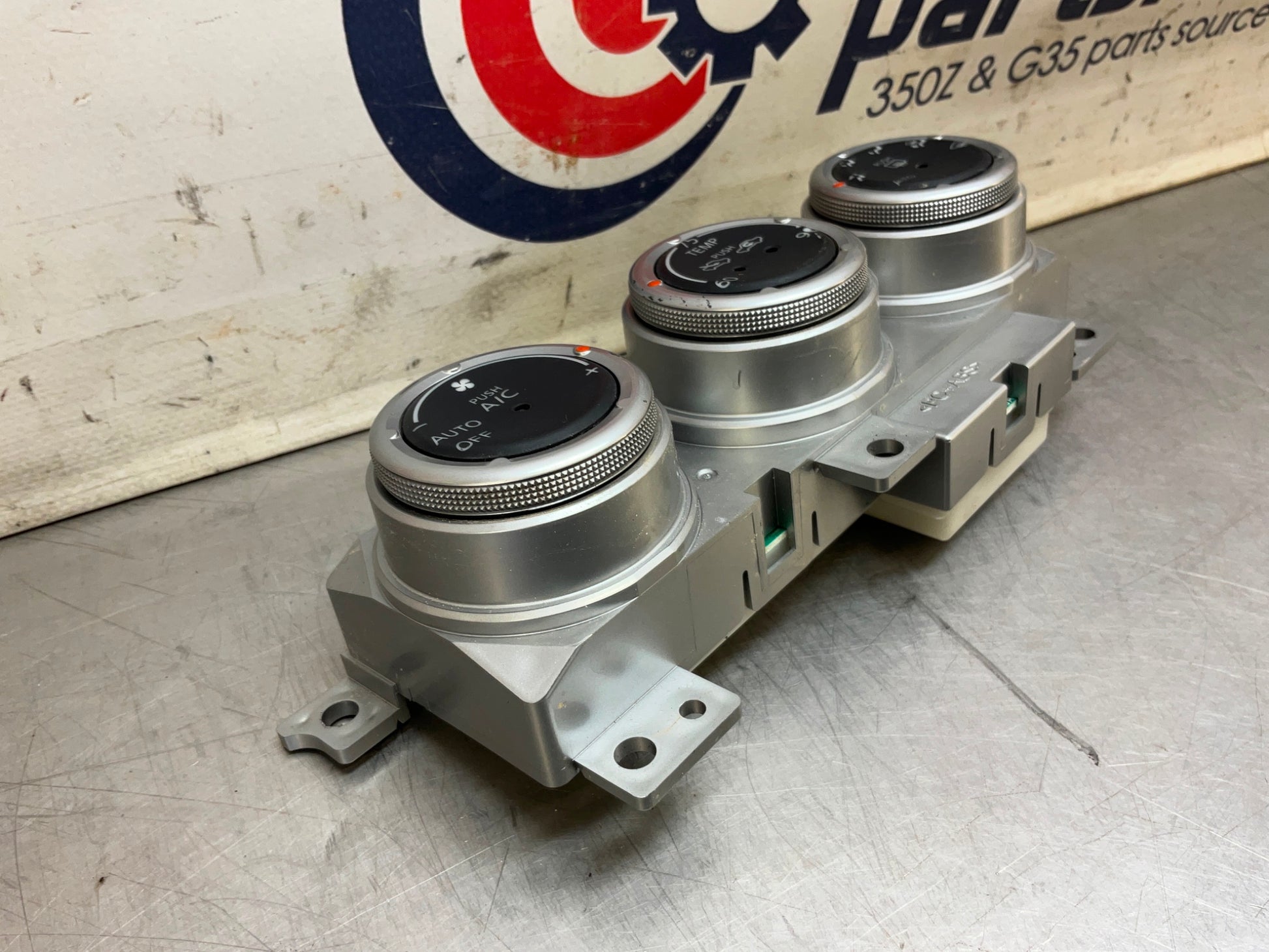 2014 Nissan 370Z Center Dash AC Climate Controls OEM 23BDSDC - On Point Parts Inc