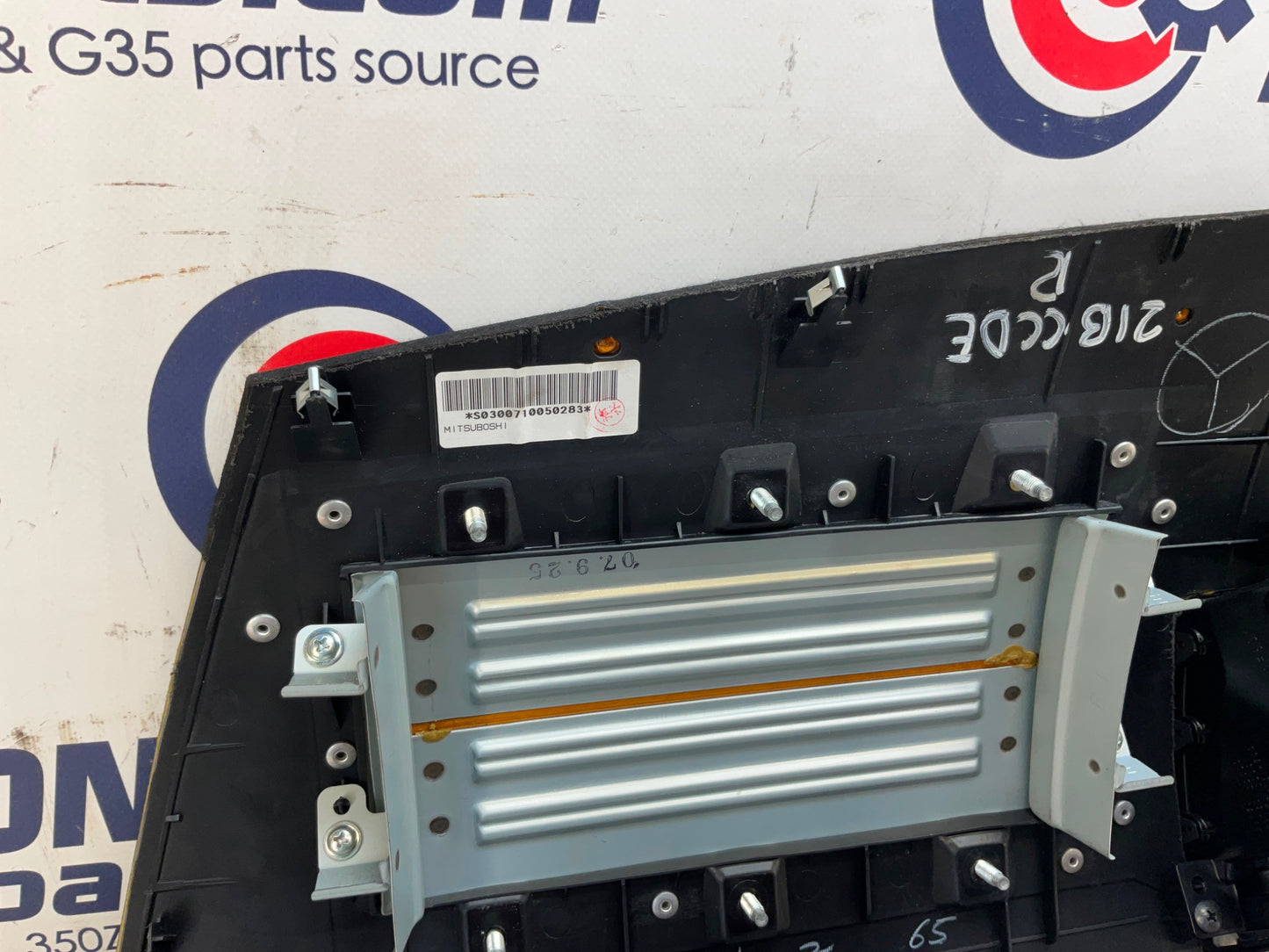 2008 Nissan 350Z Passenger Right Upper Dash Panel with Vent OEM 21BCCDE - On Point Parts Inc