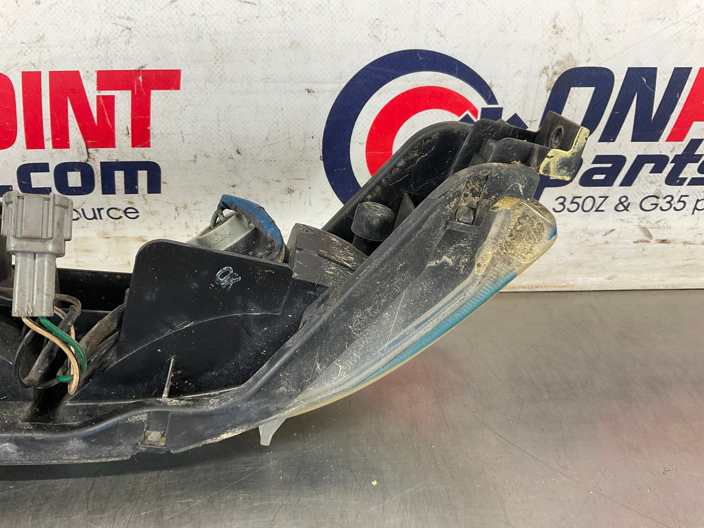 2003 Nissan 350Z Driver Left Rear Bumper Turn Signal OEM 23BCPE2 - On Point Parts Inc
