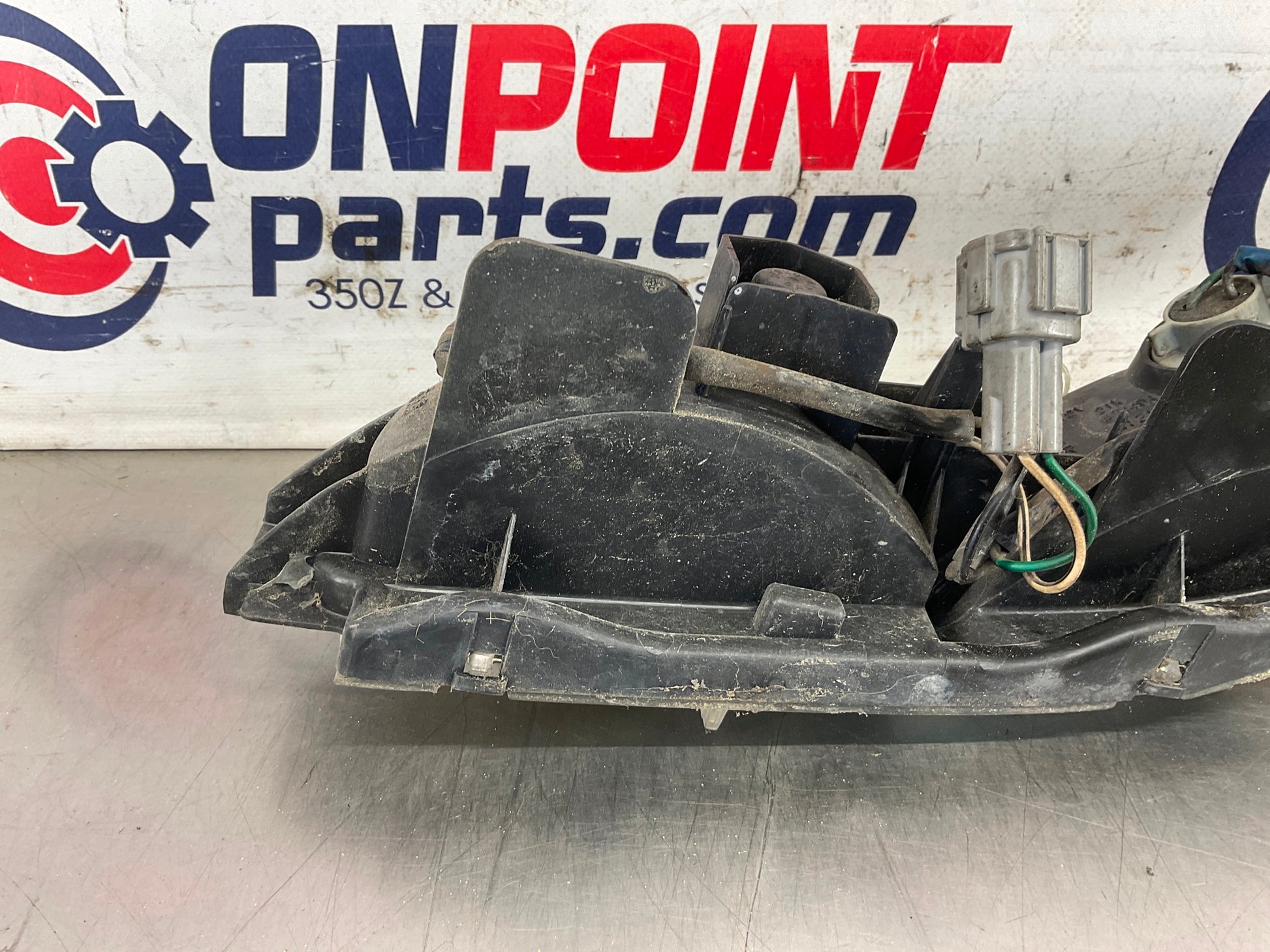 2003 Nissan 350Z Driver Left Rear Bumper Turn Signal OEM 23BCPE2 - On Point Parts Inc