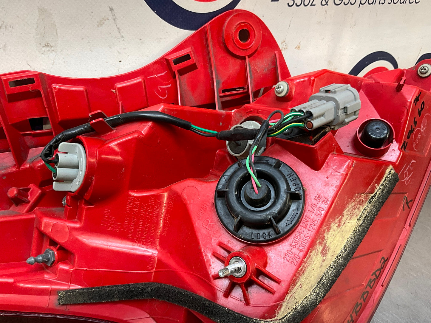 2010 Nissan 370Z Passenger Right Tail Light Assembly OEM 24BBBD2 - On Point Parts Inc