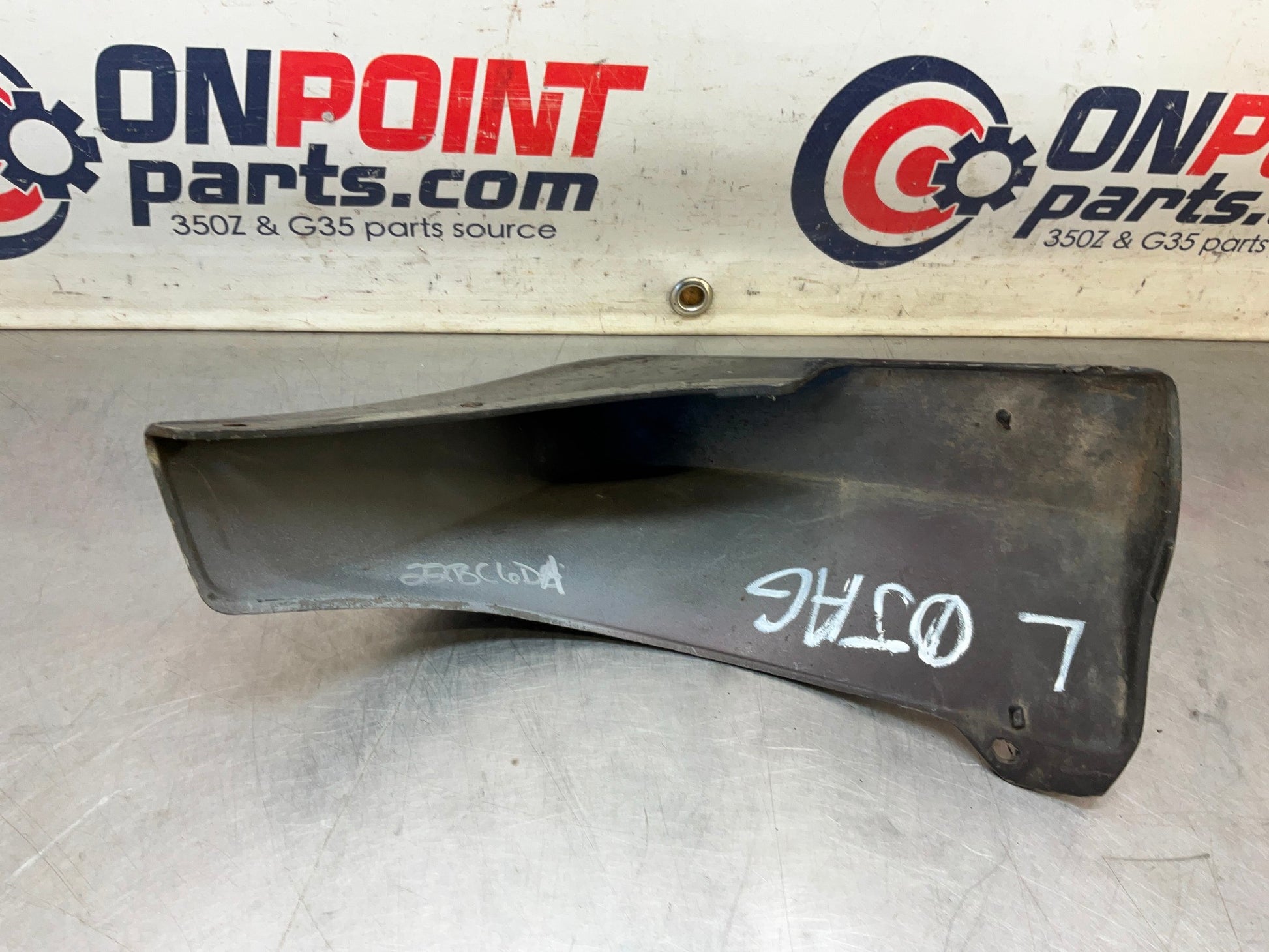 2004 Nissan 350Z Passenger Right Rear Mud Flap Splash Guard OEM 22BC6DE - On Point Parts Inc
