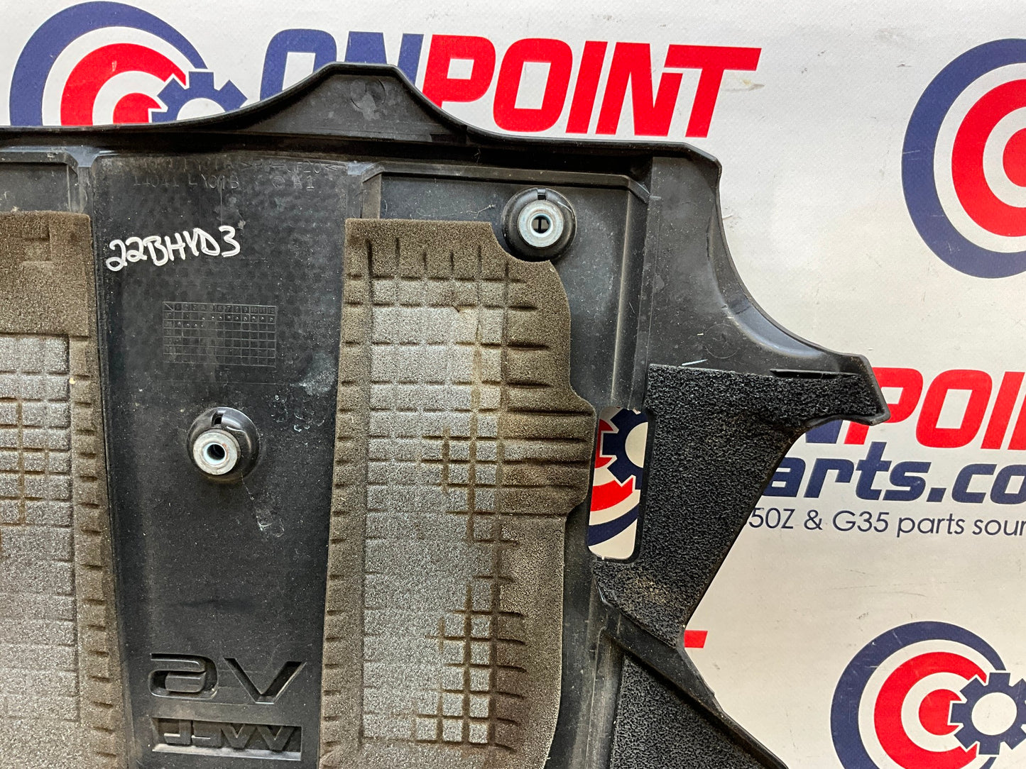 2010 Infiniti G37 VQ37VHR Engine Cover 14041 OEM 22BHYD3 - On Point Parts Inc