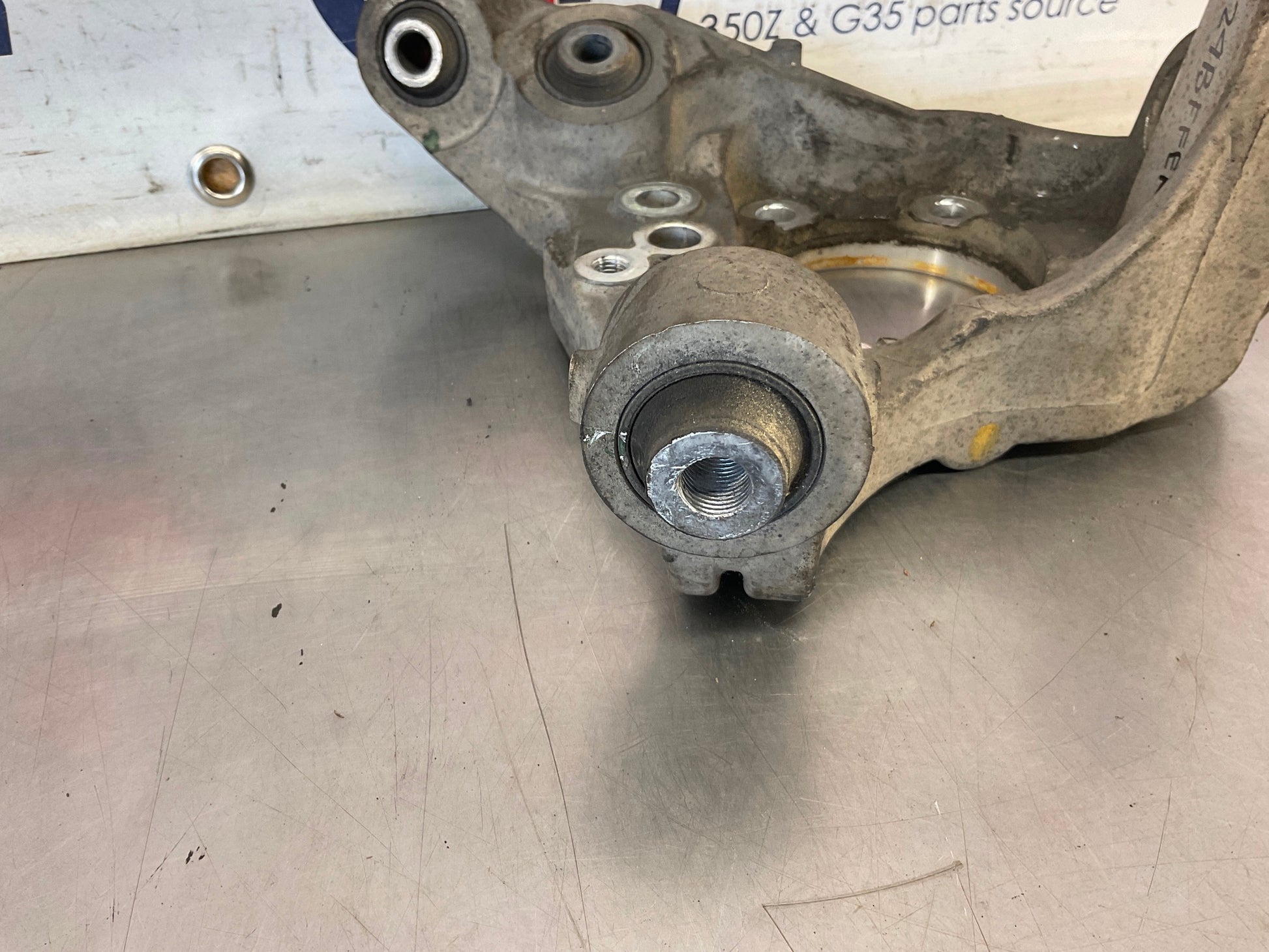 2005 Infiniti G35 Passenger Right Rear Knuckle Axle Housing OEM 24BFFEK - On Point Parts Inc