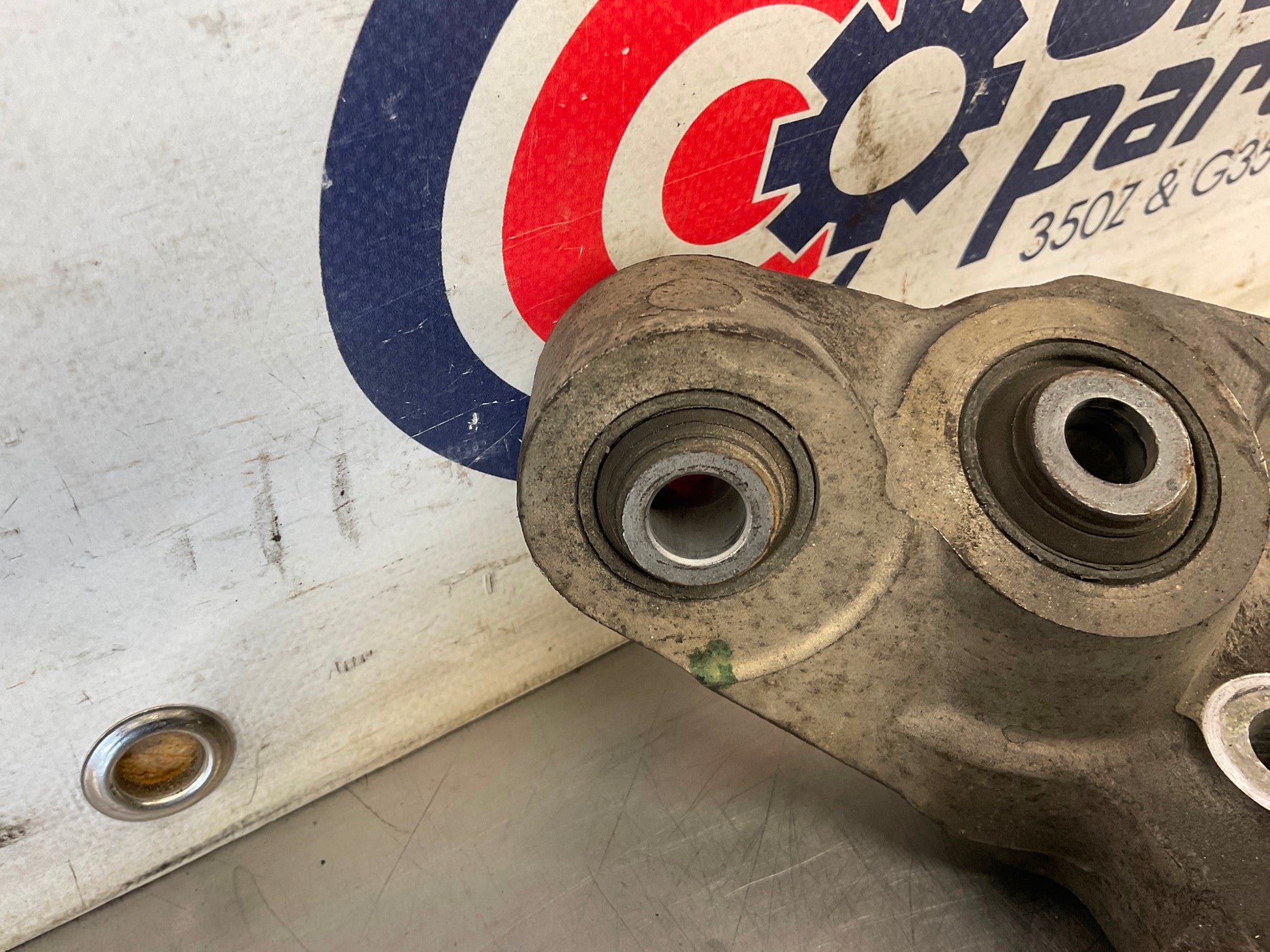 2005 Infiniti G35 Passenger Right Rear Knuckle Axle Housing OEM 24BFFEK - On Point Parts Inc