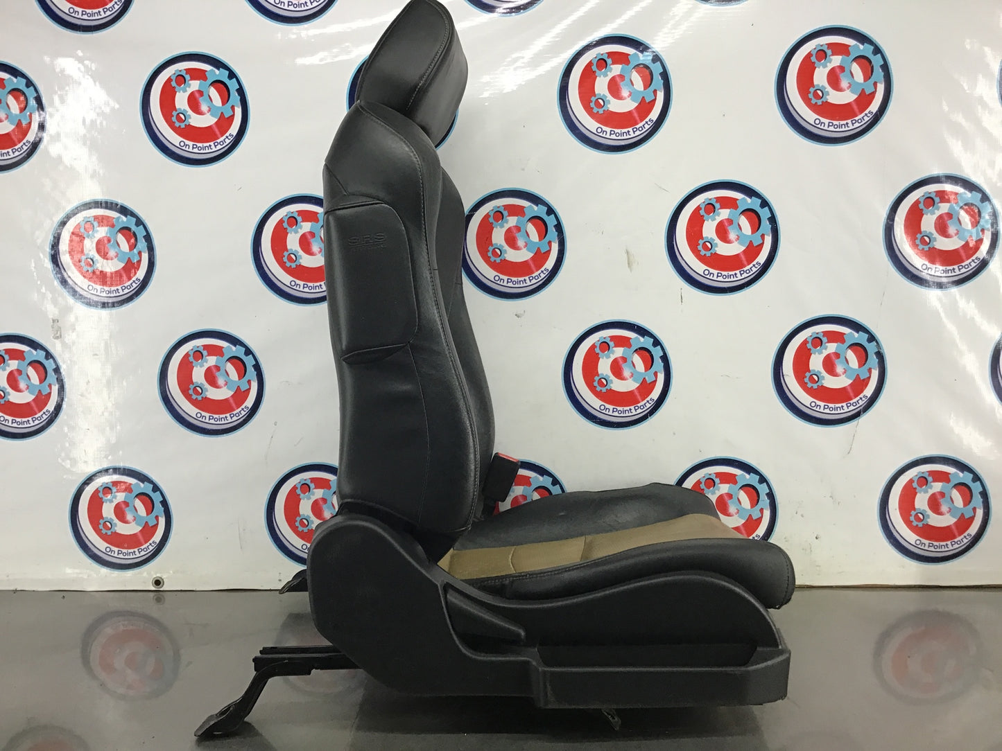 2005 Nissan 350Z Passenger Right Power Leather Seat OEM 0BF0C9 - On Point Parts Inc