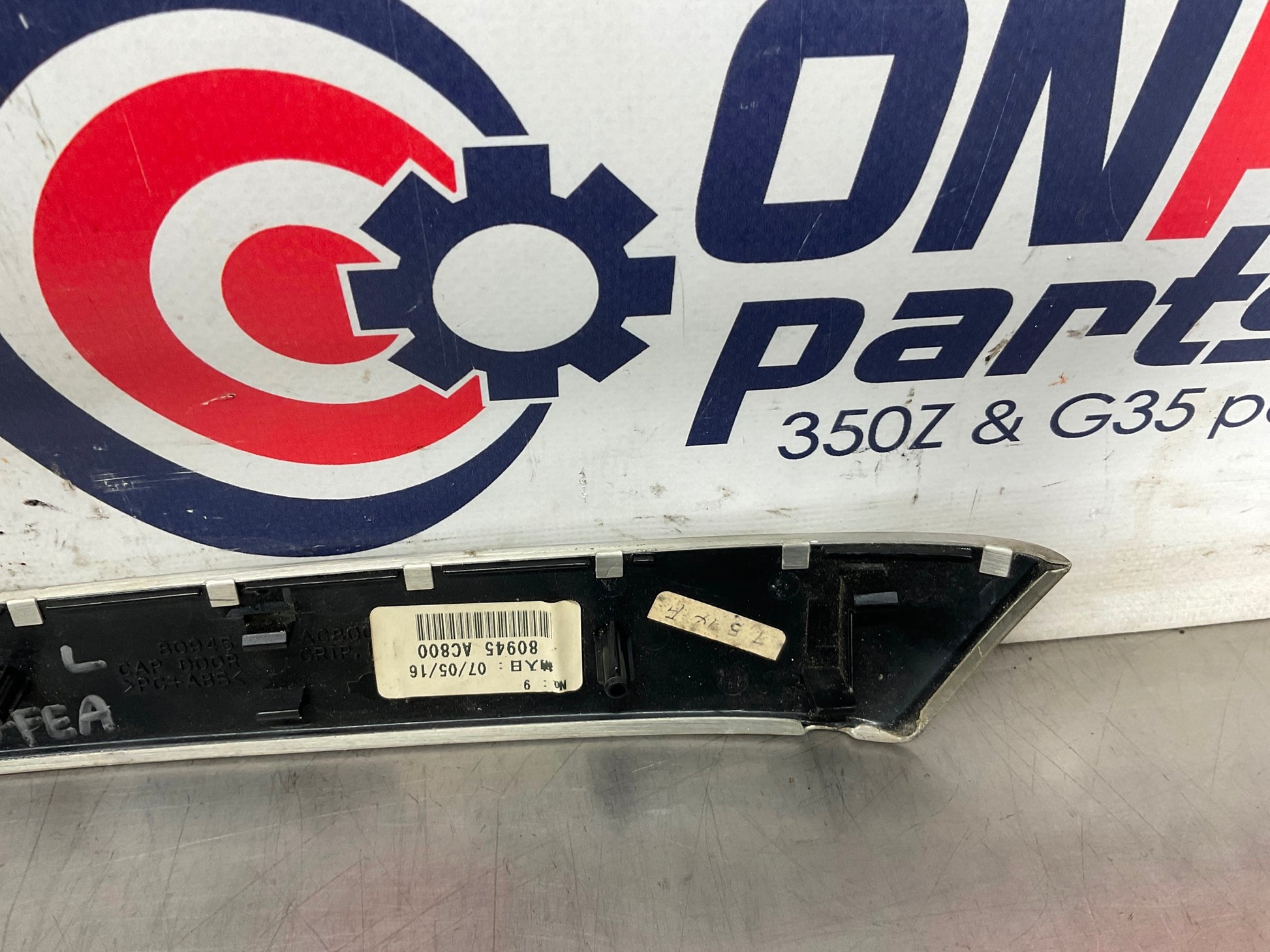 2005 Infiniti G35 Driver Left Door Grip Handle Trim 80945 OEM 24BFFEA - On Point Parts Inc