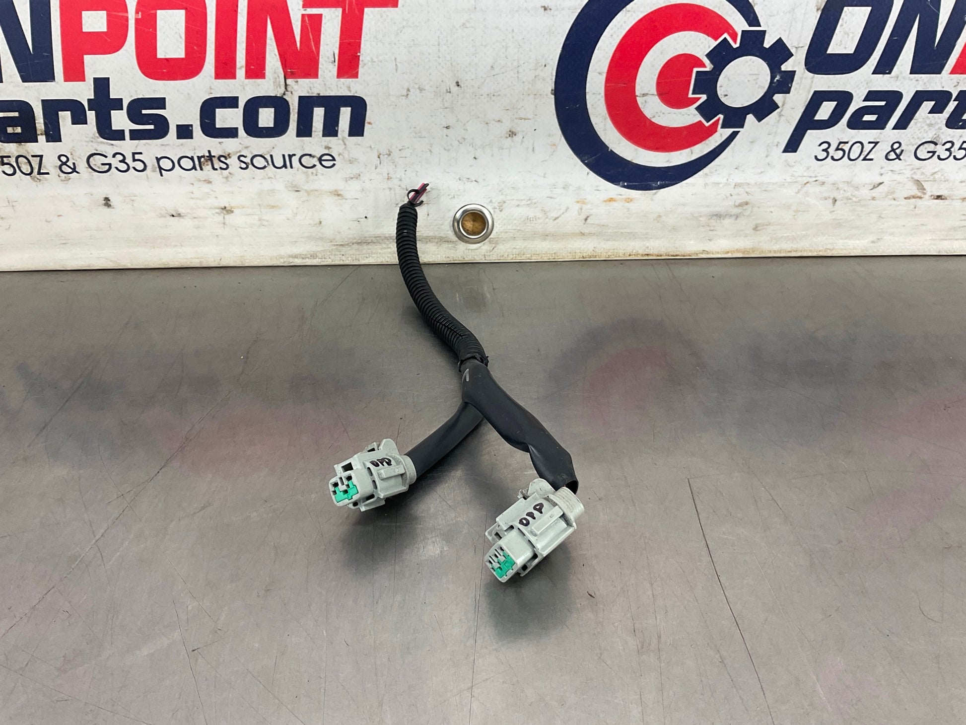 2003 Nissan 350Z Driver Left Tail Light Pig Tail Connector OEM 23BCPEA - On Point Parts Inc