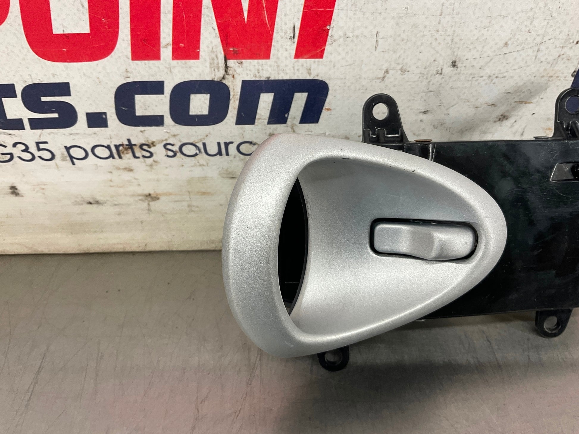 2003 Nissan 350Z Driver Left Interior Door Handle 80671 OEM 23BCPEA - On Point Parts Inc