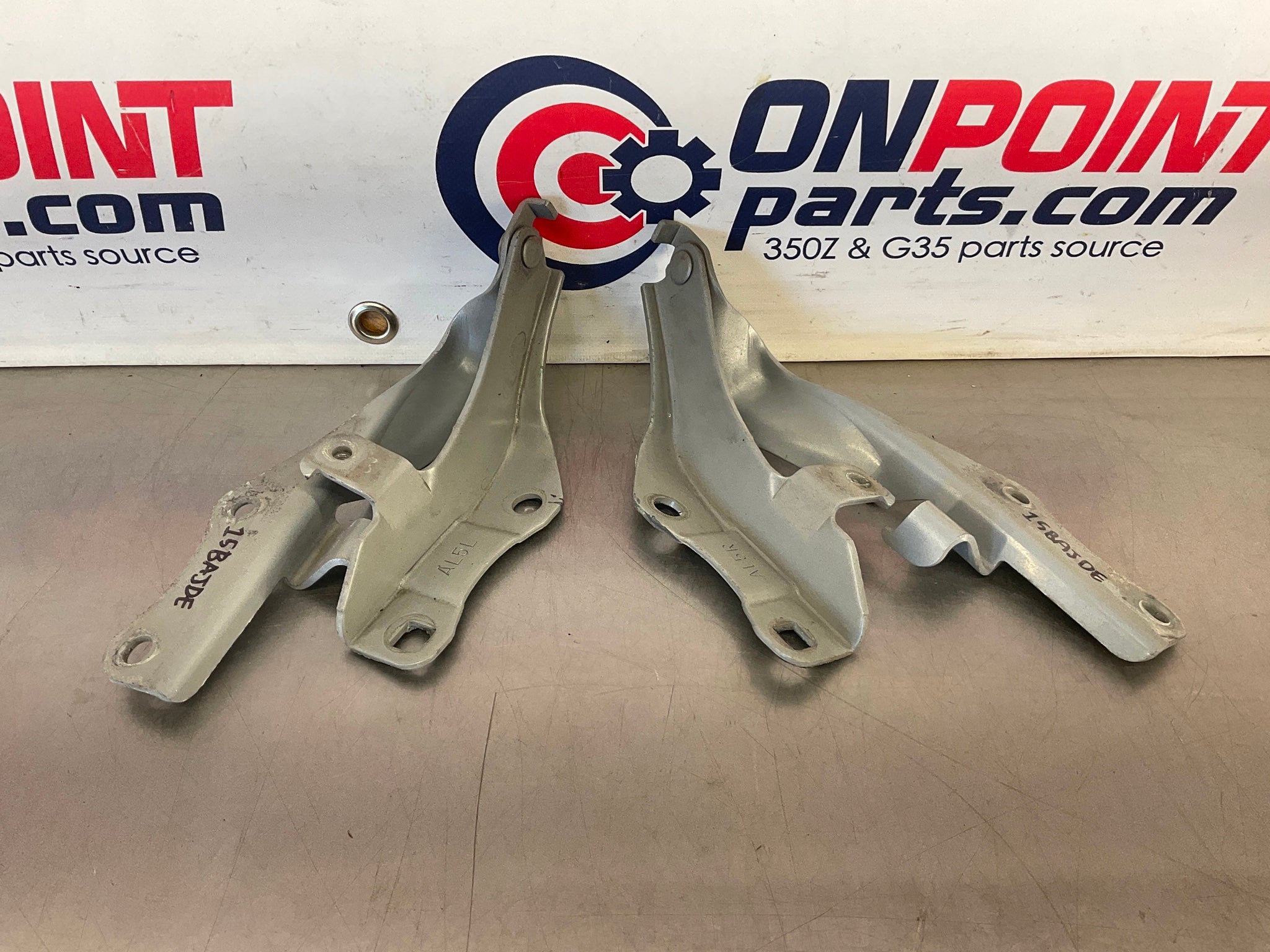 03-09 Nissan 350Z Hood Hinges Left LH Right RH 65401CD700