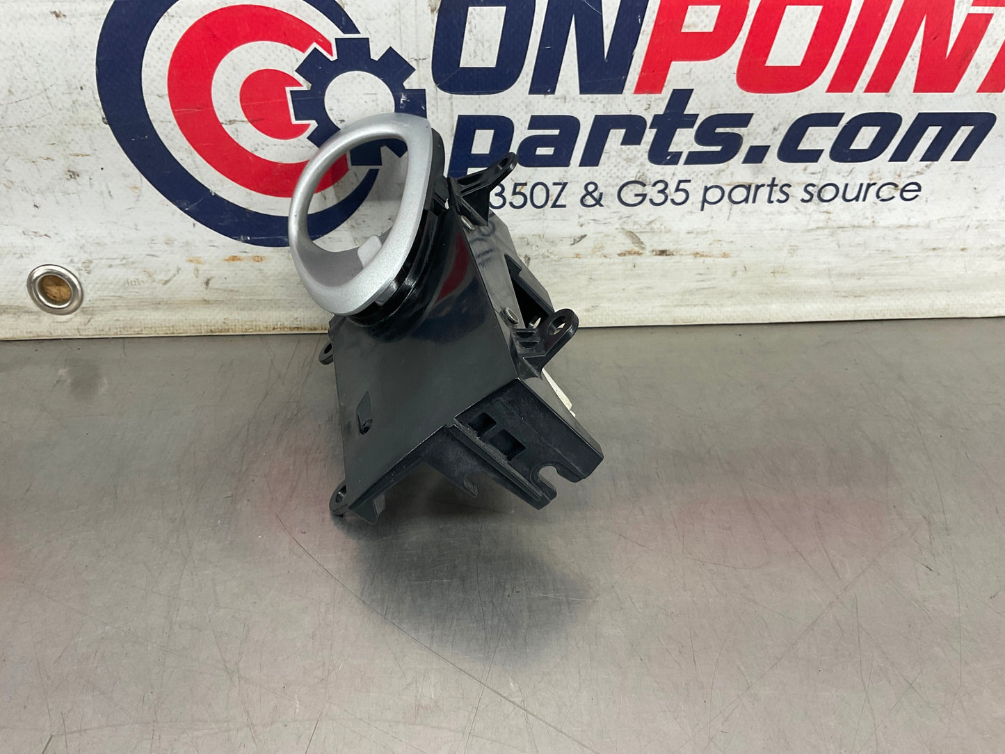 2003 Nissan 350Z Passenger Right Door Handle 80670 OEM 23BCPEE - On Point Parts Inc