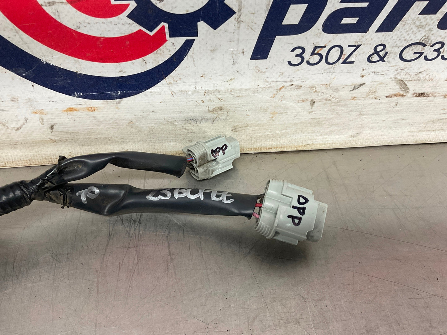 2003 Nissan 350Z Passenger Right Tail Light Pig Tail Connector OEM 23BCPEE - On Point Parts Inc