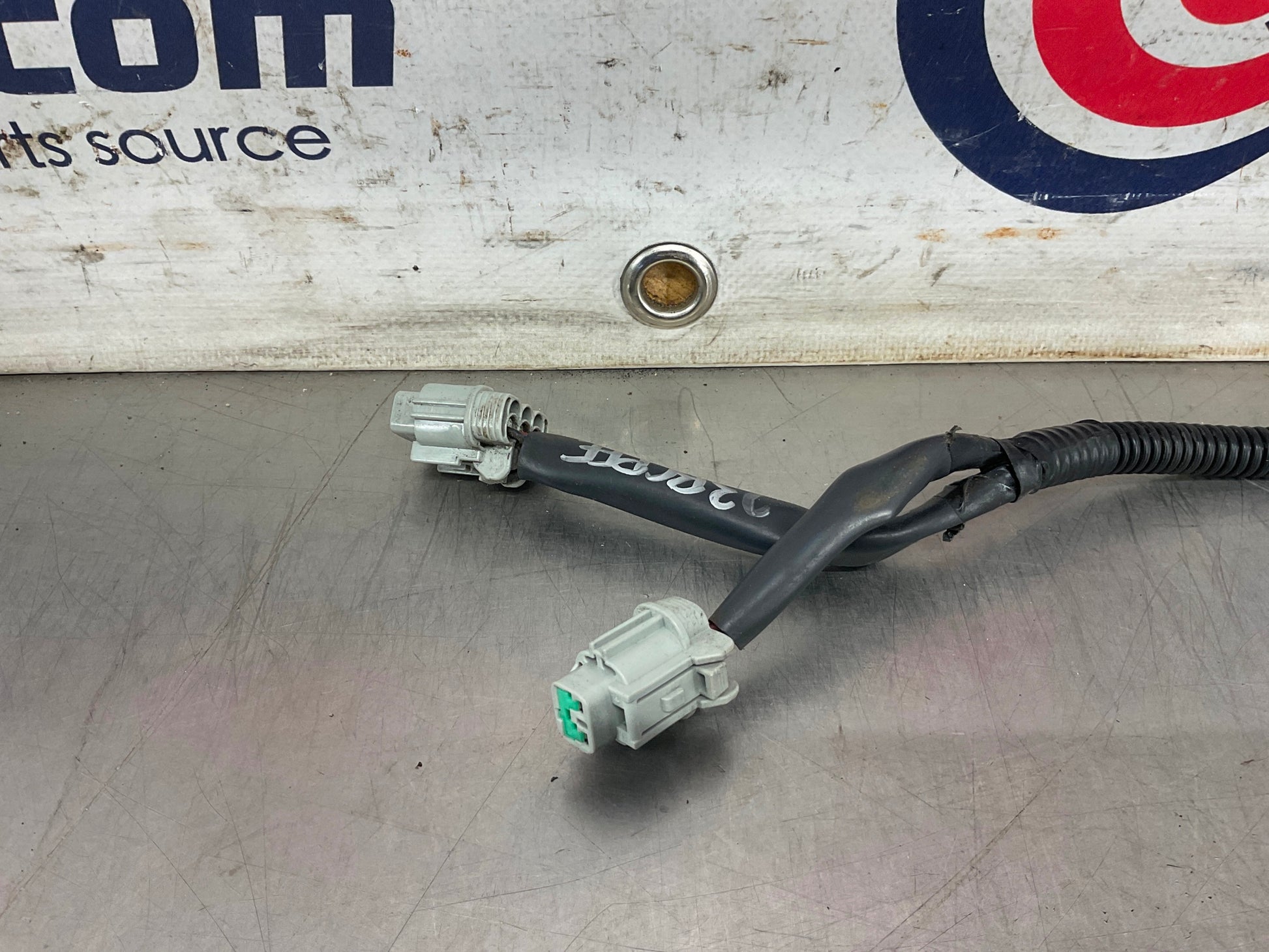 2003 Nissan 350Z Passenger Right Tail Light Pig Tail Connector OEM 23BCPEE - On Point Parts Inc