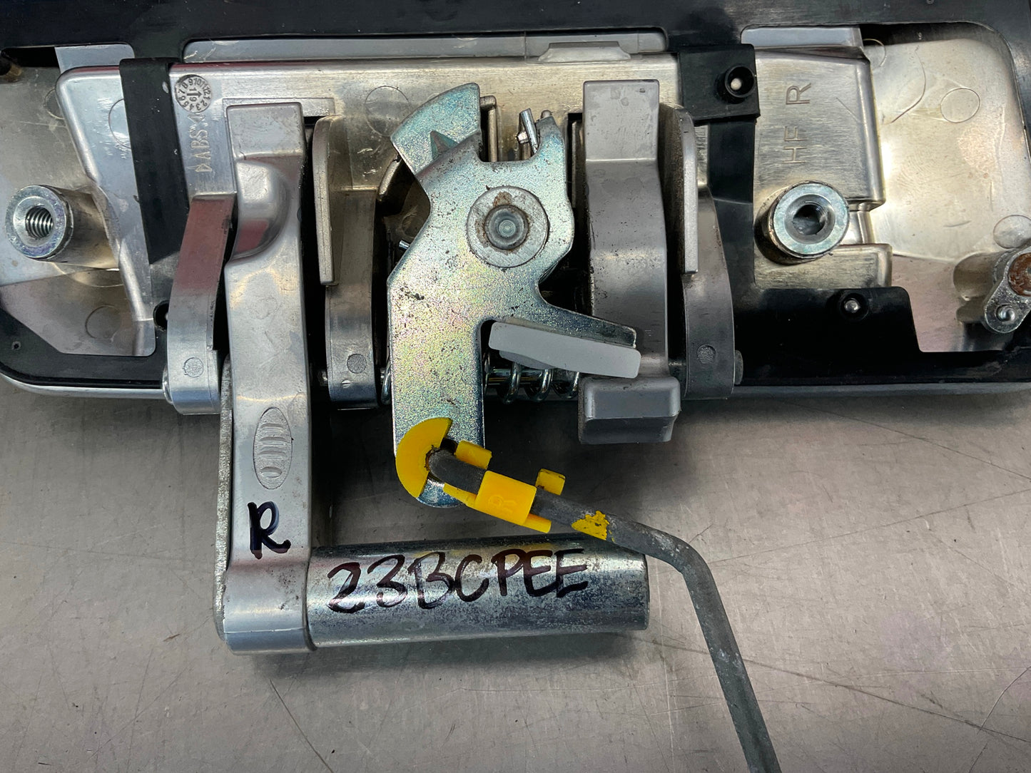 2003 Nissan 350Z Passenger Right Exterior Door Handle 80606 OEM 23BCPEE - On Point Parts Inc