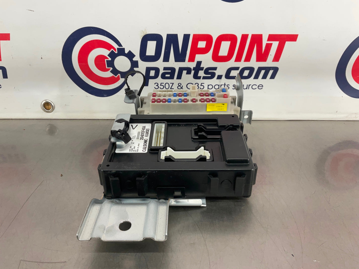 2006 Nissan 350Z BCM Body Control Module 284B1CF40A OEM 15BAJDE - On Point Parts Inc