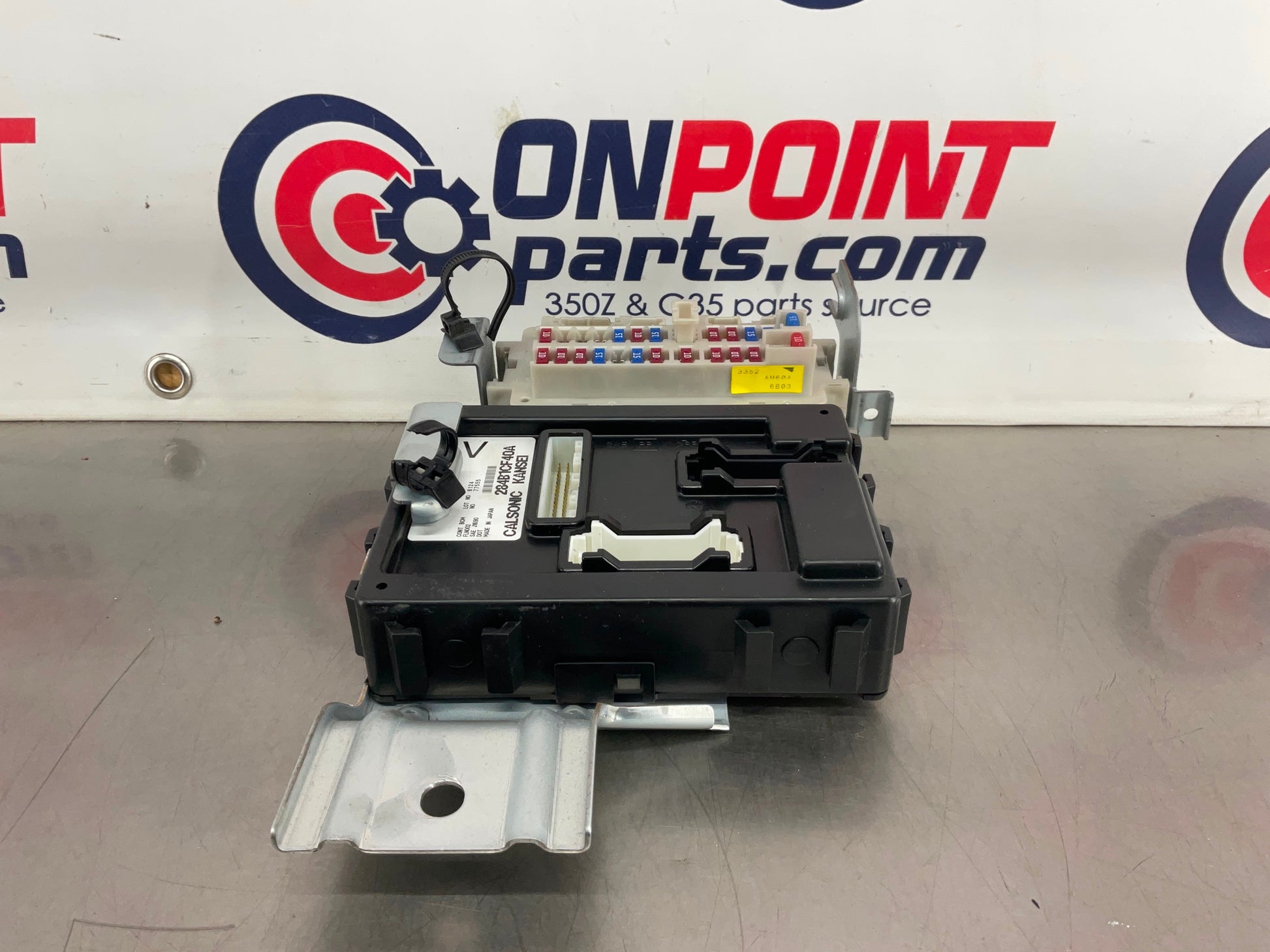 2006 Nissan 350Z BCM Body Control Module 284B1CF40A OEM 15BAJDE - On Point Parts Inc