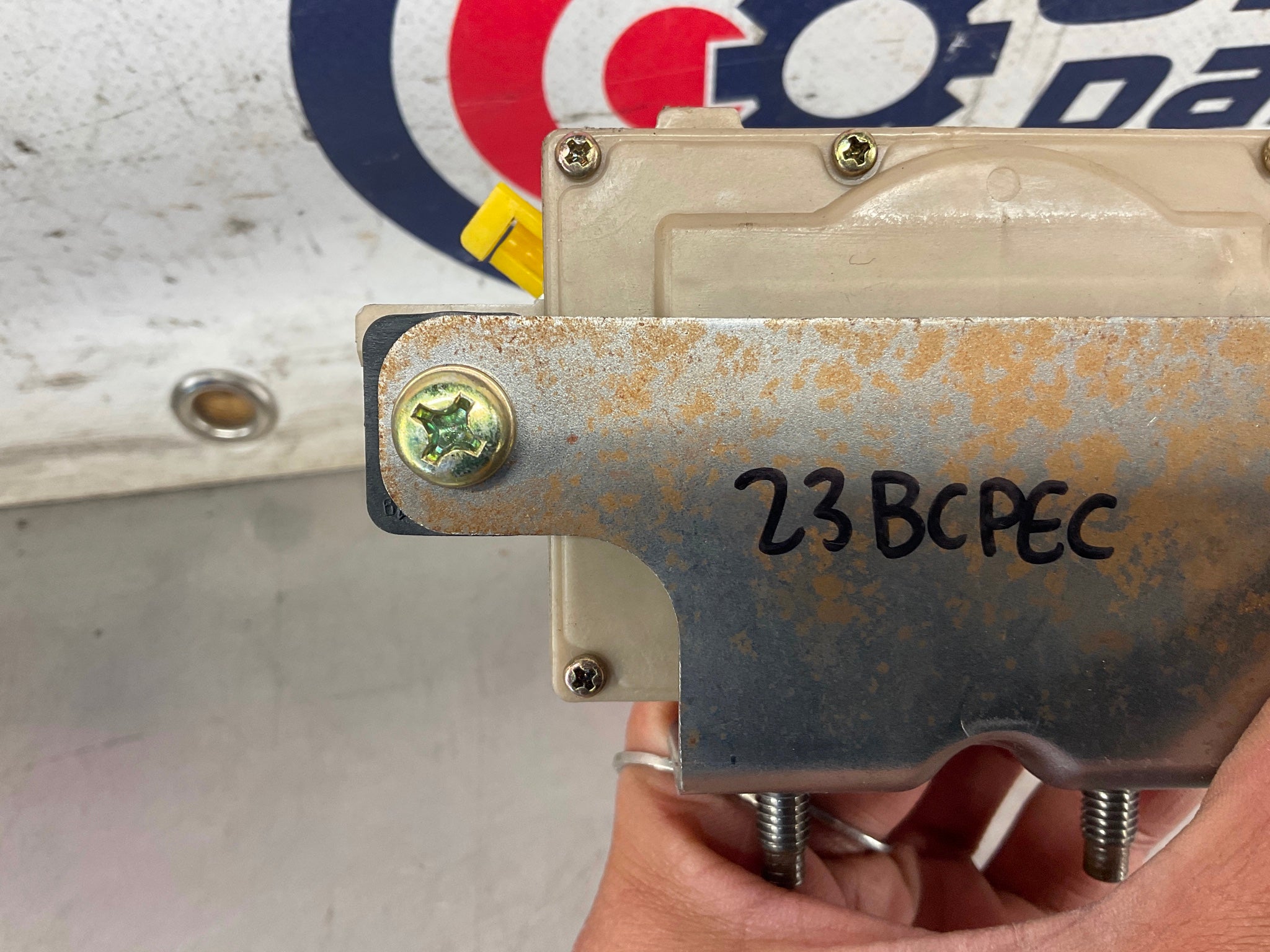 2003 Nissan 350Z Trunk Lock Actuator 90550 OEM 23BCPEC – On Point