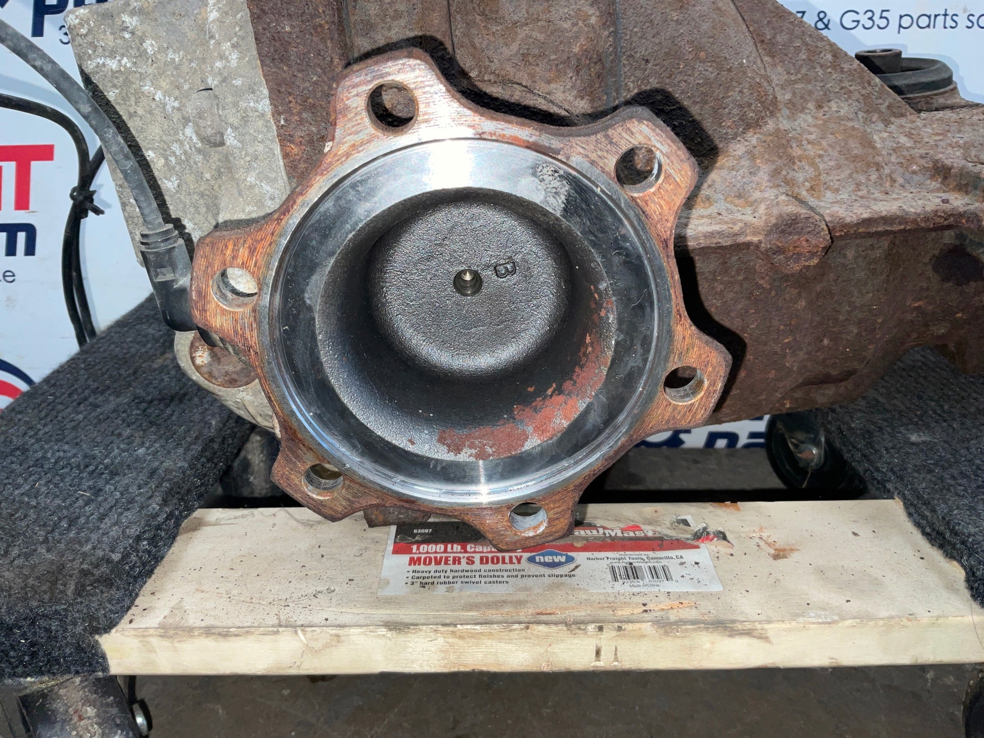 Used OEM Nissan 350Z Rear Differential Carrier Assembly – 3.538 Ratio Base Model (2003-2009)